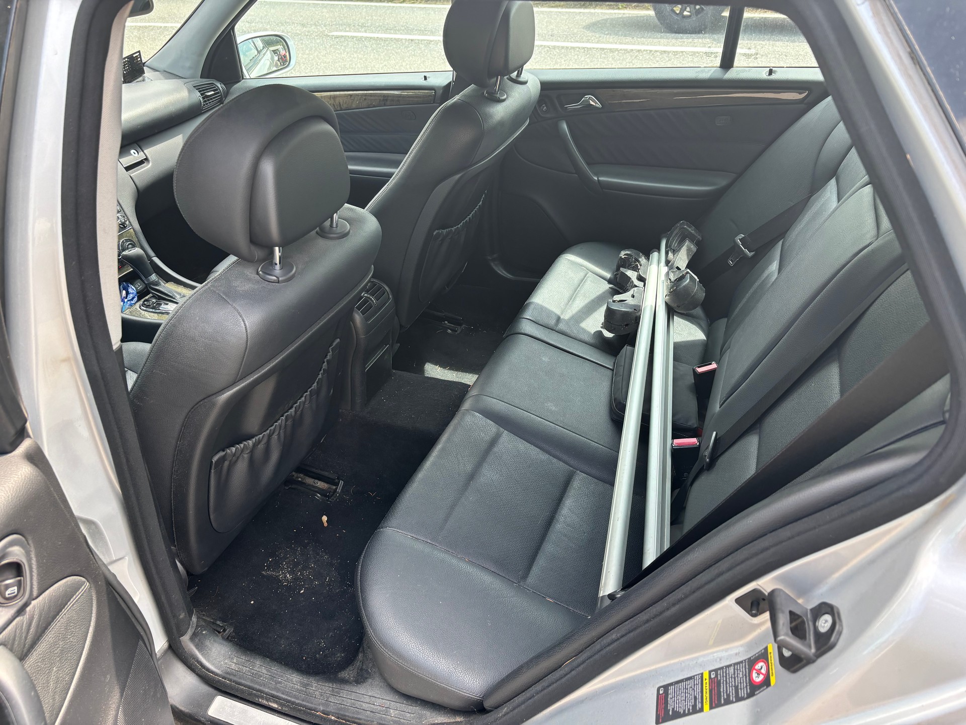MERCEDES-BENZ C 280 Avantgarde 4Matic Automatic-image-6