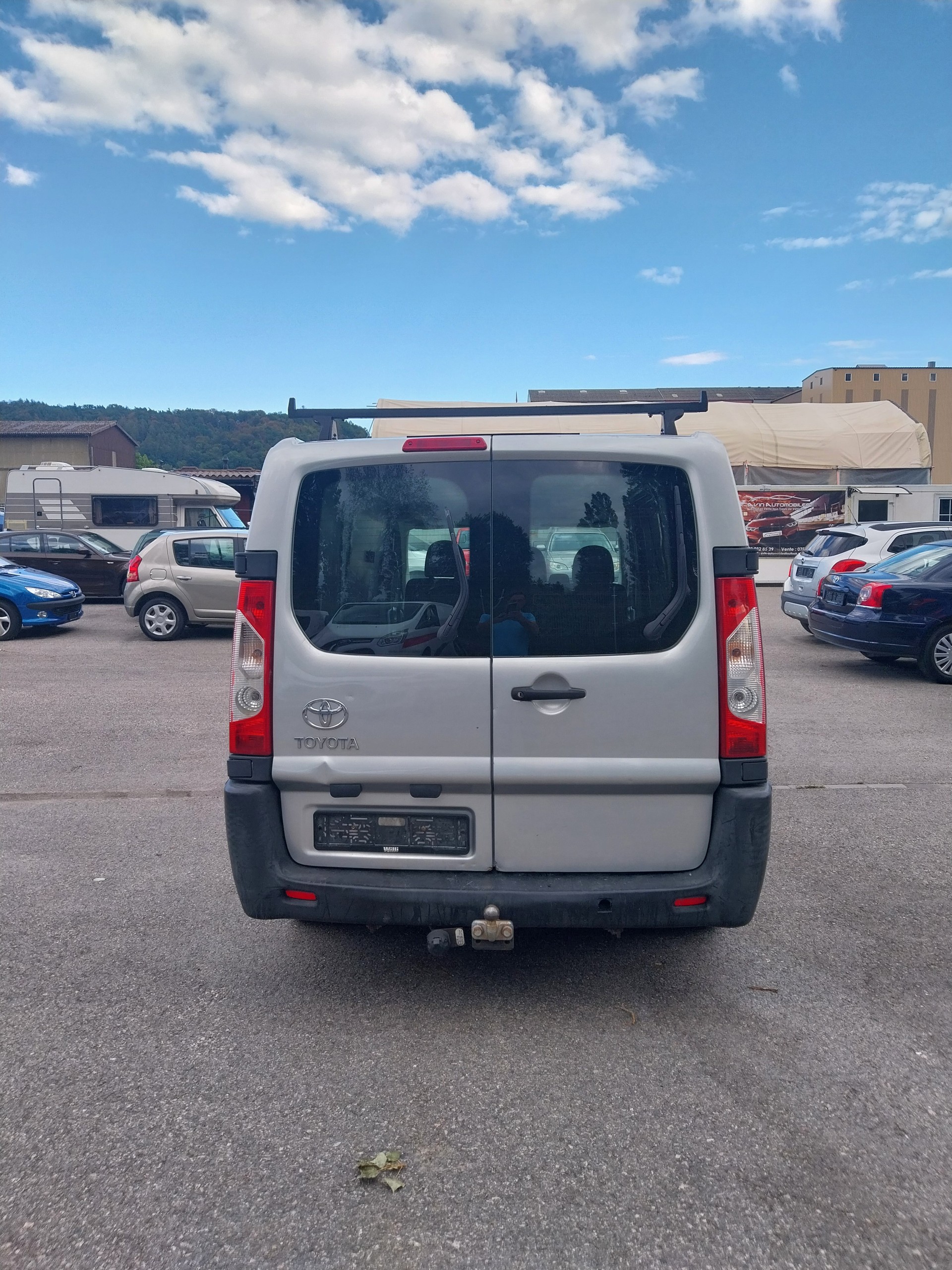 TOYOTA Proace 2.0D Panel Van Terra L2H1-image-4