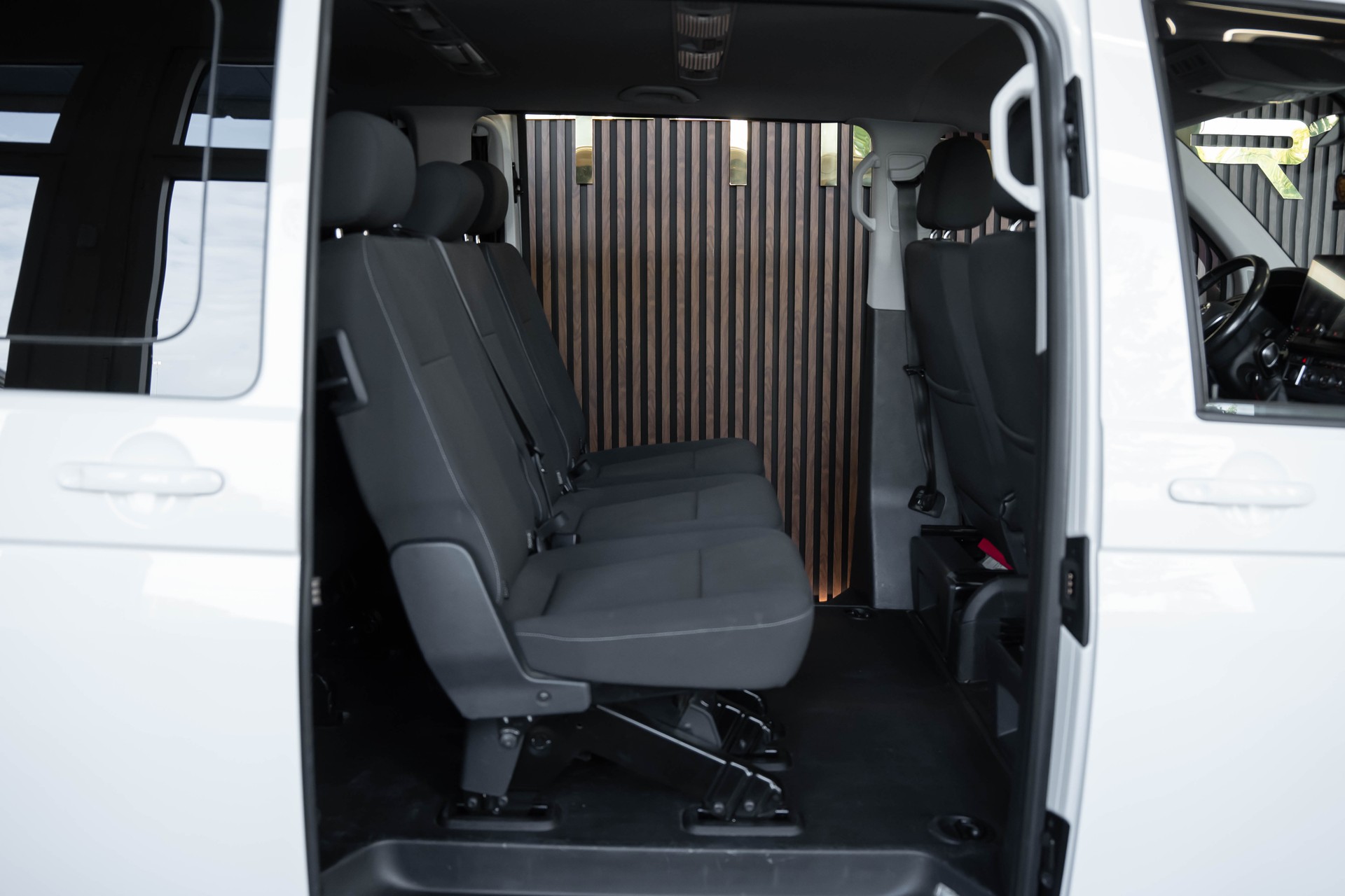 VW T6 2.0 TDI 4Motion DSG-image-17