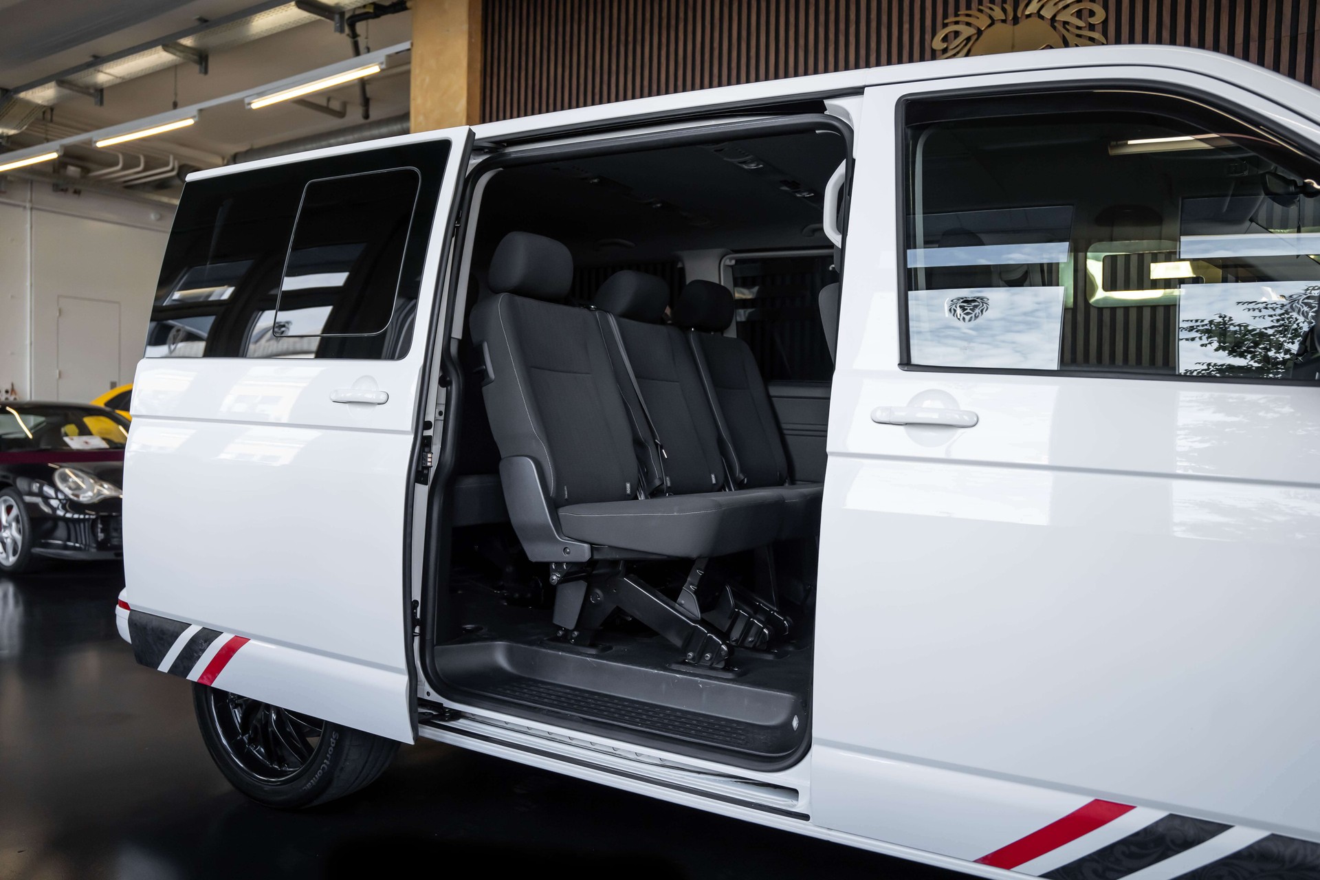 VW T6 2.0 TDI 4Motion DSG-image-16
