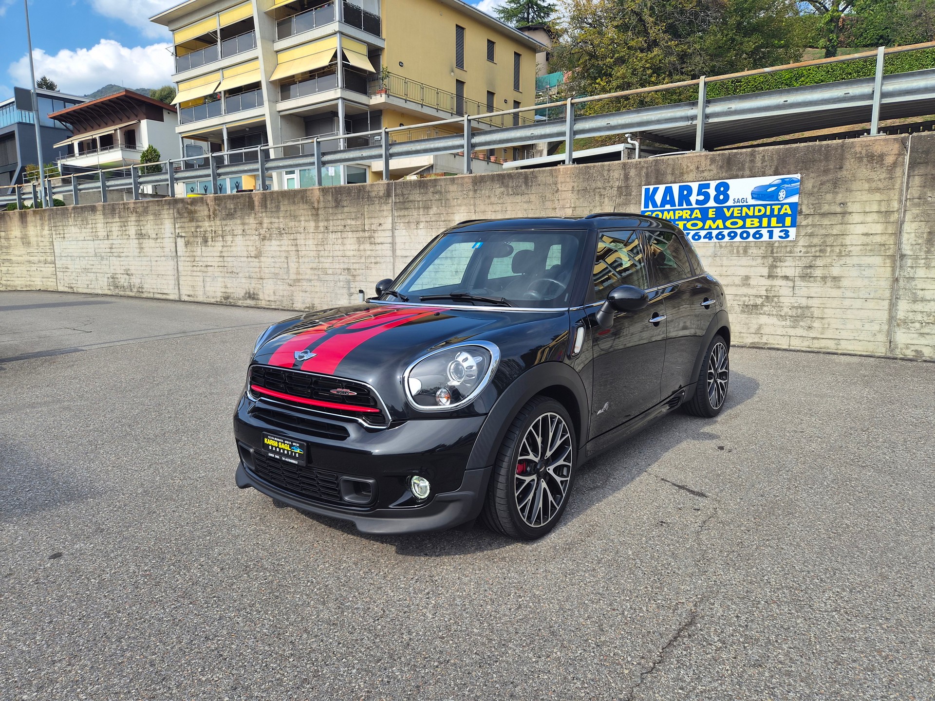 MINI Countryman John Cooper Works ALL4 by Burton Stept.-image-0