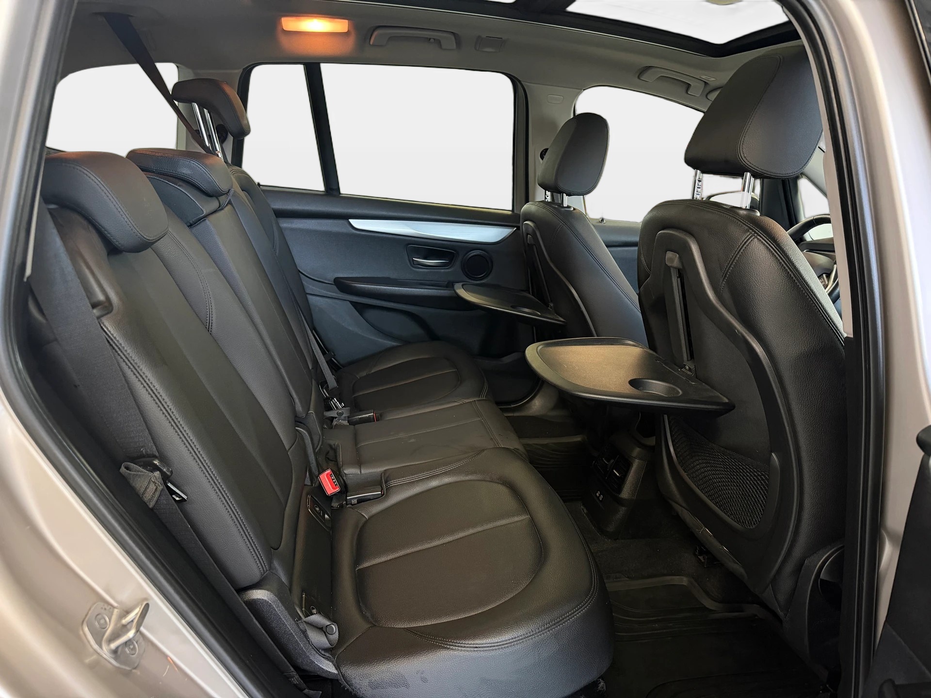 BMW 220d xDrive Gran Tourer Steptronic | CH-Auto | Frisch MFK | Frisch Service | 7-Plätzer | AHK-image-8