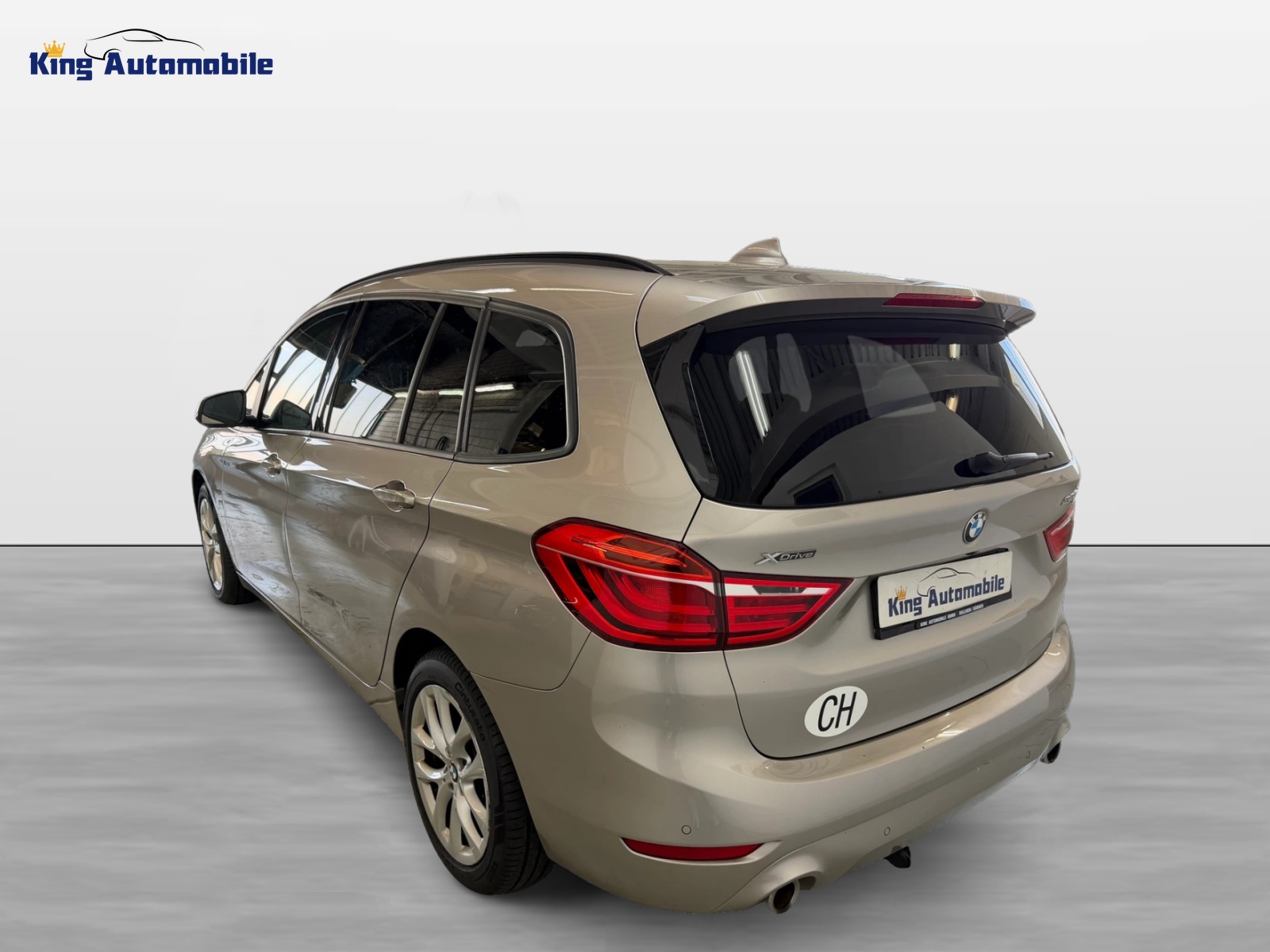 BMW 220d xDrive Gran Tourer Steptronic | CH-Auto | Frisch MFK | Frisch Service | 7-Plätzer | AHK-image-4