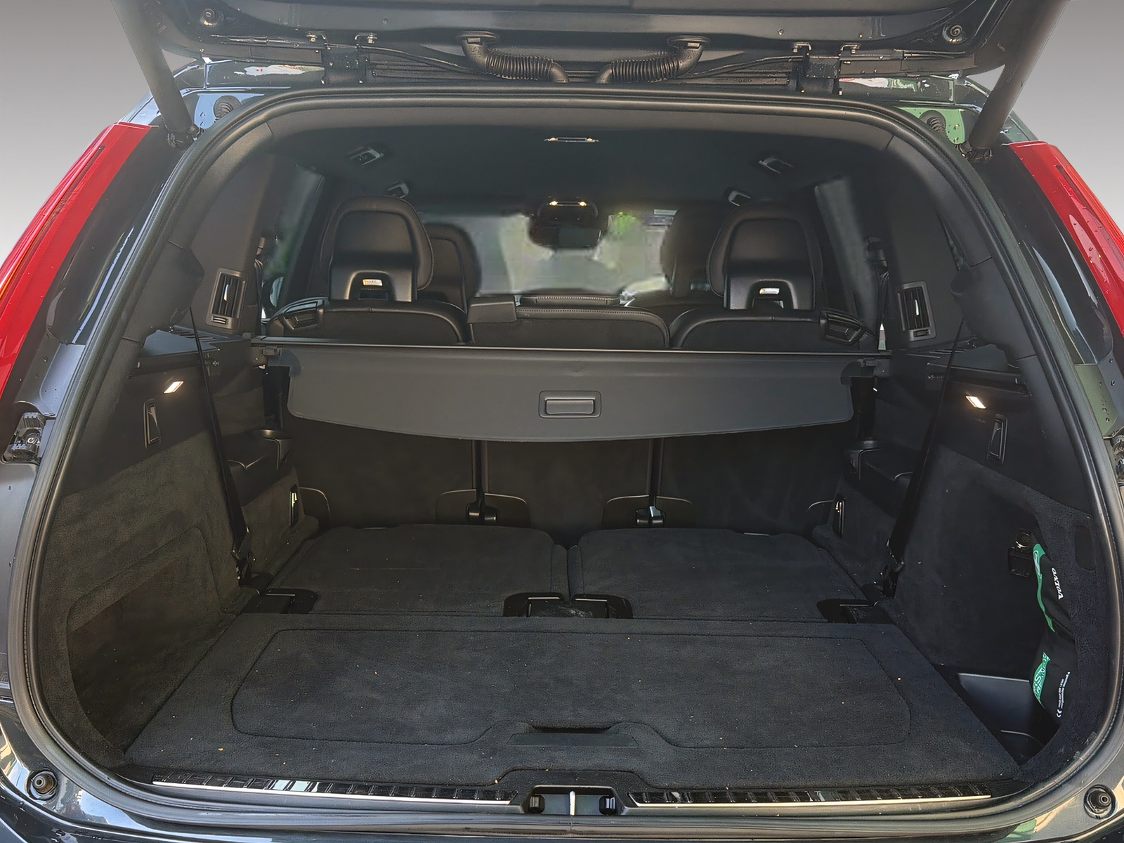 VOLVO XC90 2.0 T8 TE R-Design 7P. eAWD-image-21