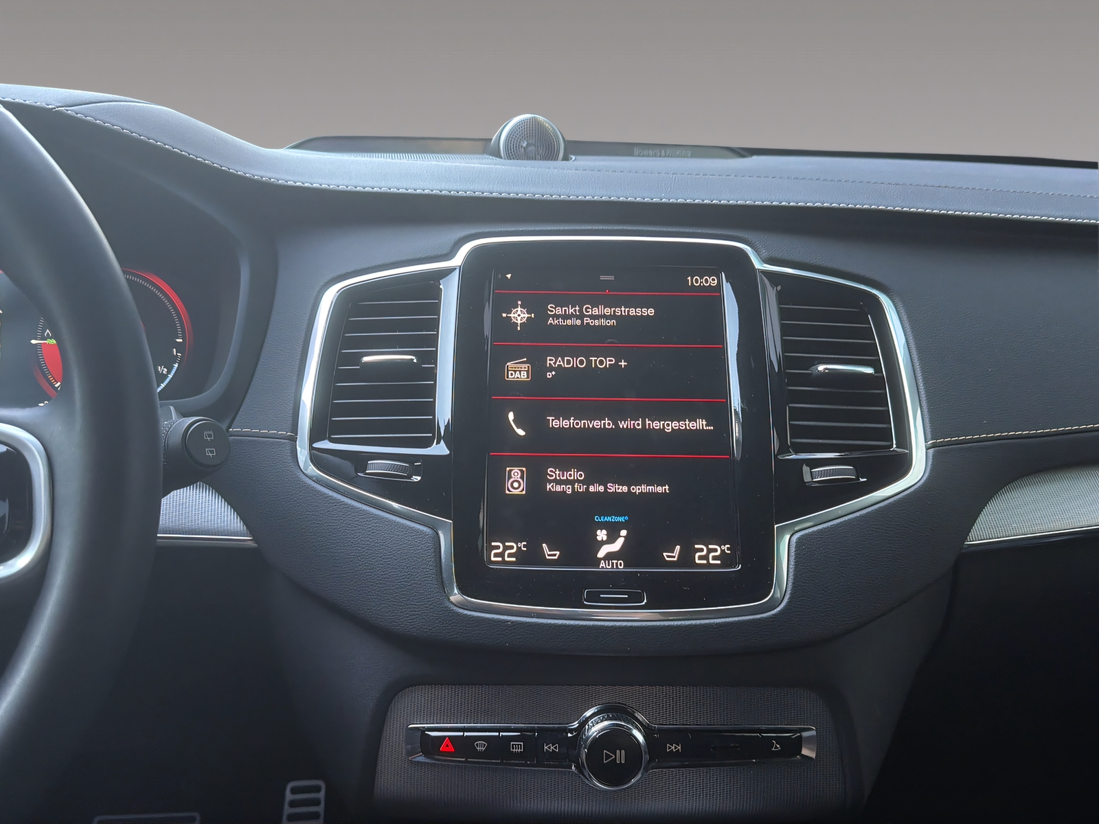 VOLVO XC90 2.0 T8 TE R-Design 7P. eAWD-image-11