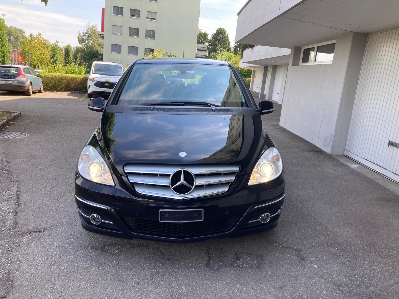 MERCEDES-BENZ B 200 Autotronic-image-1