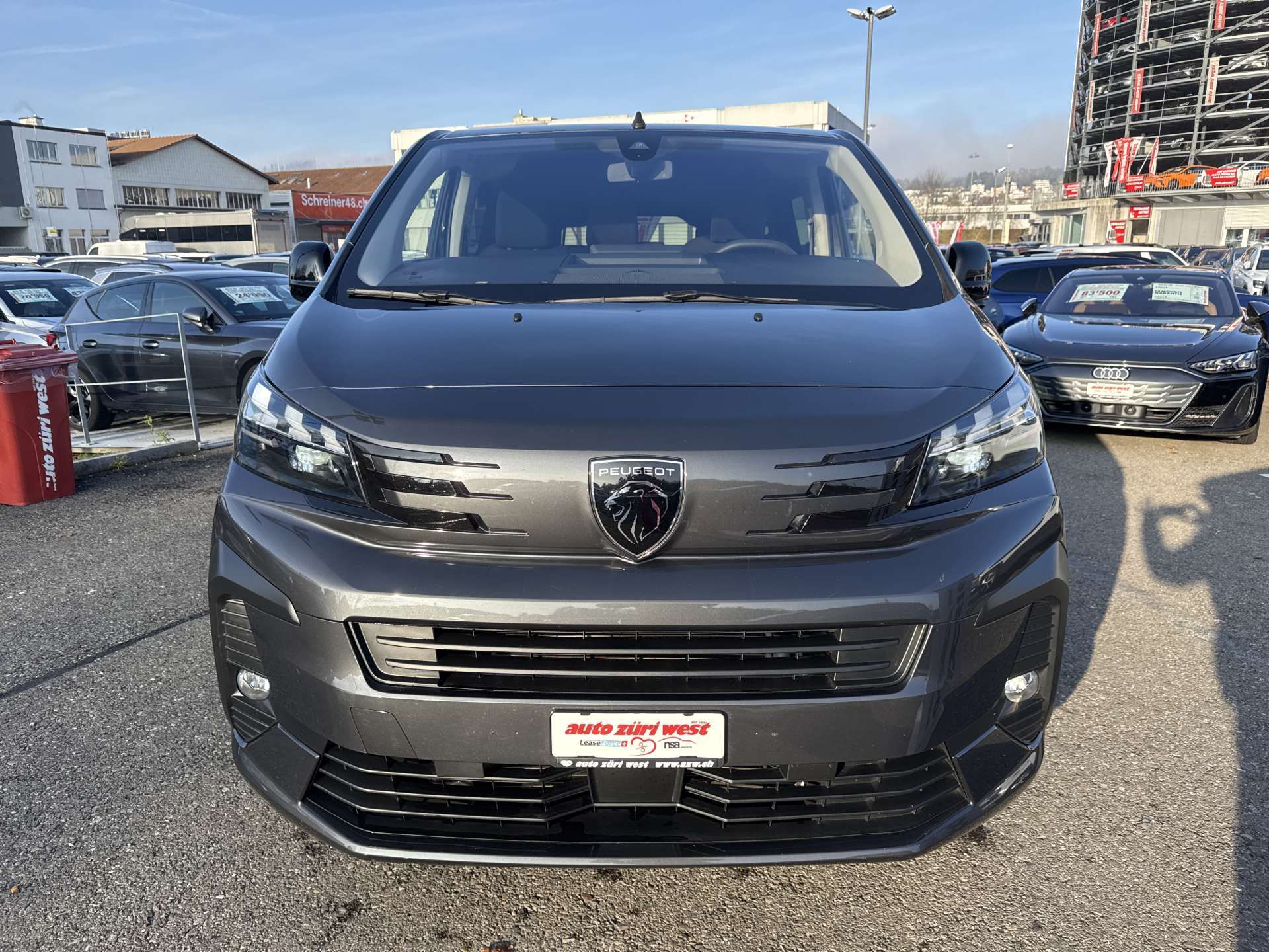 PEUGEOT Traveller 2.0 BlueHDi 9-Plätzer Business Long EAT-Automat-image-13