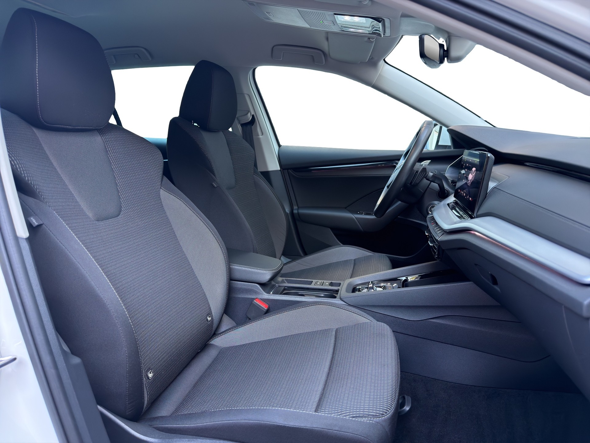 SKODA Octavia Combi 2.0 TDI DSG Ambition *Anhängerkupplung*-image-7