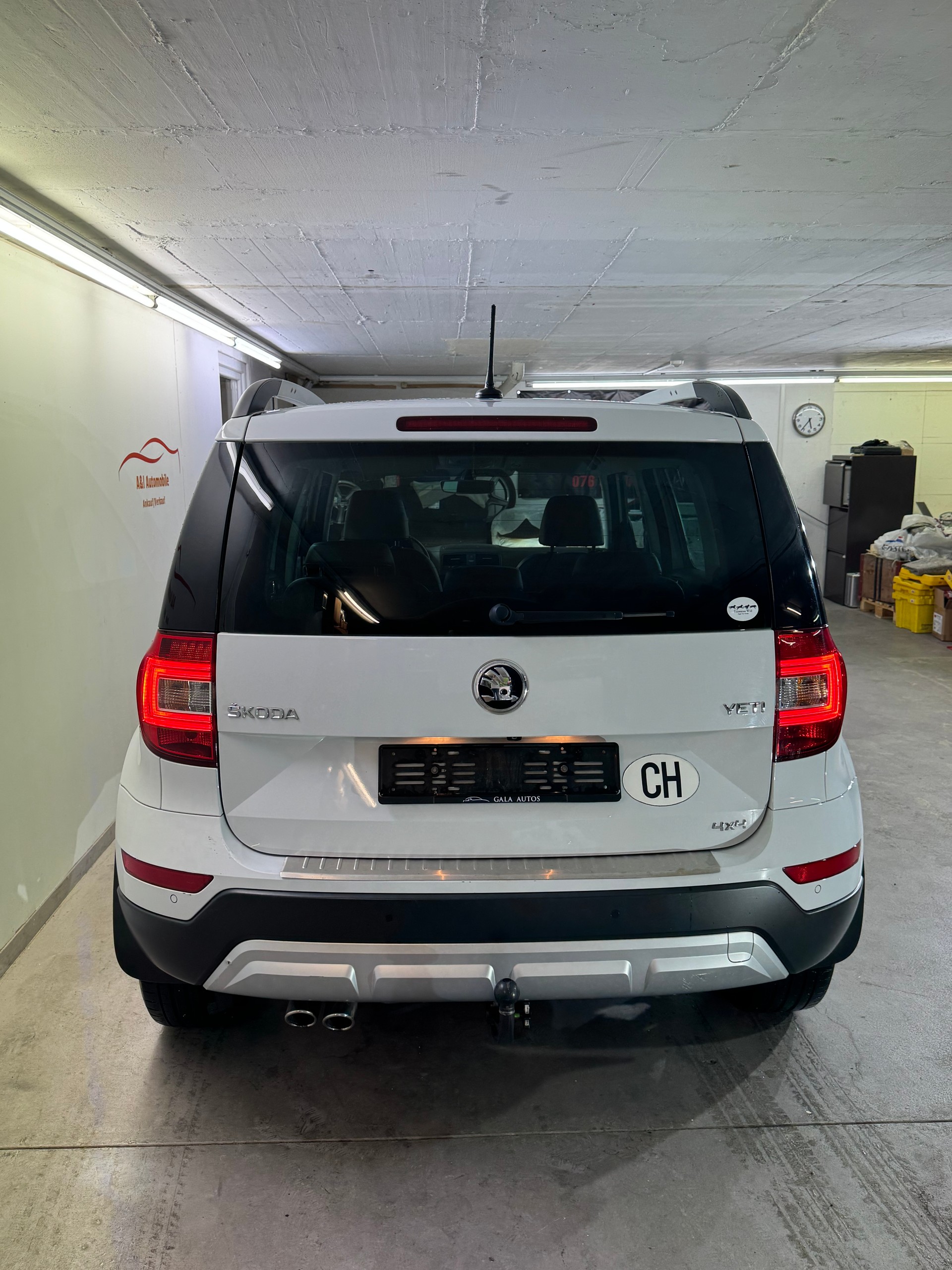 SKODA Yeti 2.0 TDI L&K 4x4 DSG-image-5