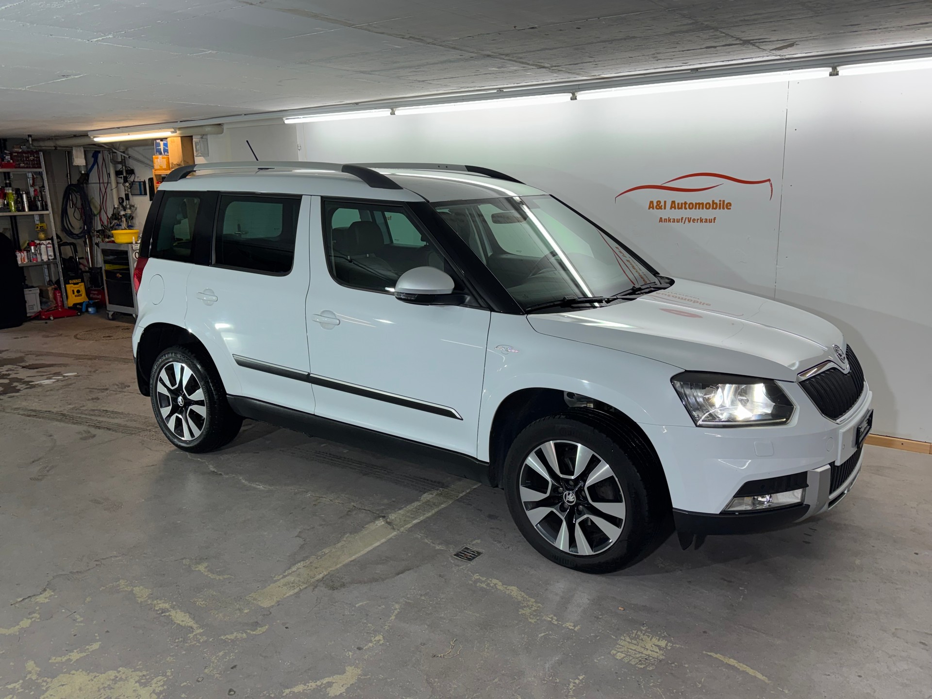 SKODA Yeti 2.0 TDI L&K 4x4 DSG-image-1