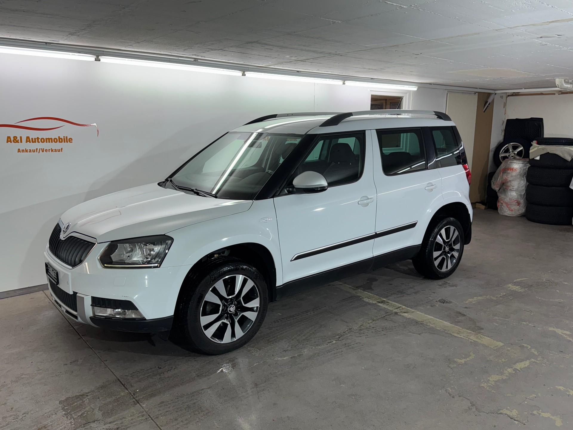 SKODA Yeti 2.0 TDI L&K 4x4 DSG-image-0