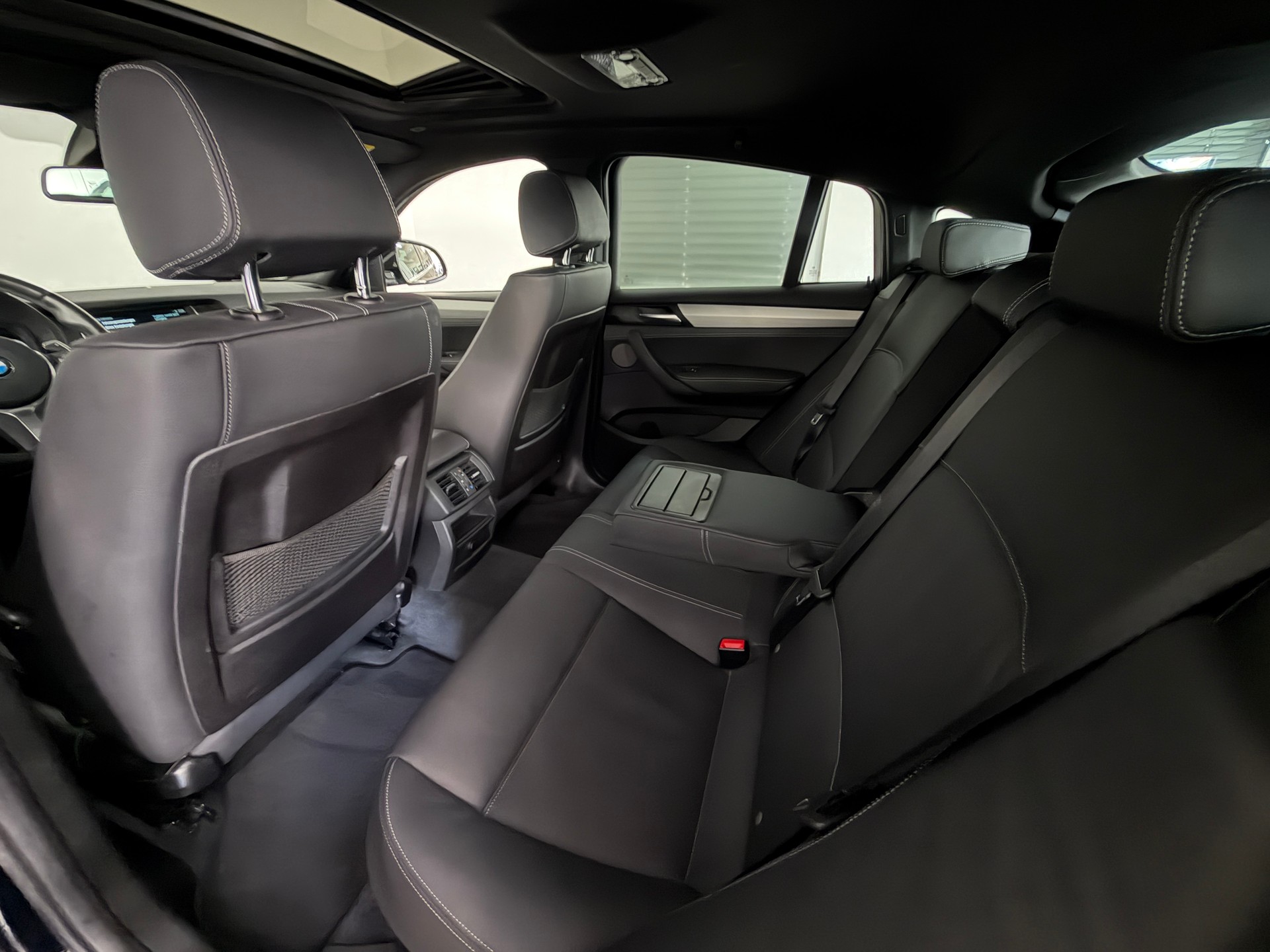 BMW X4 M 40i Steptronic-image-8