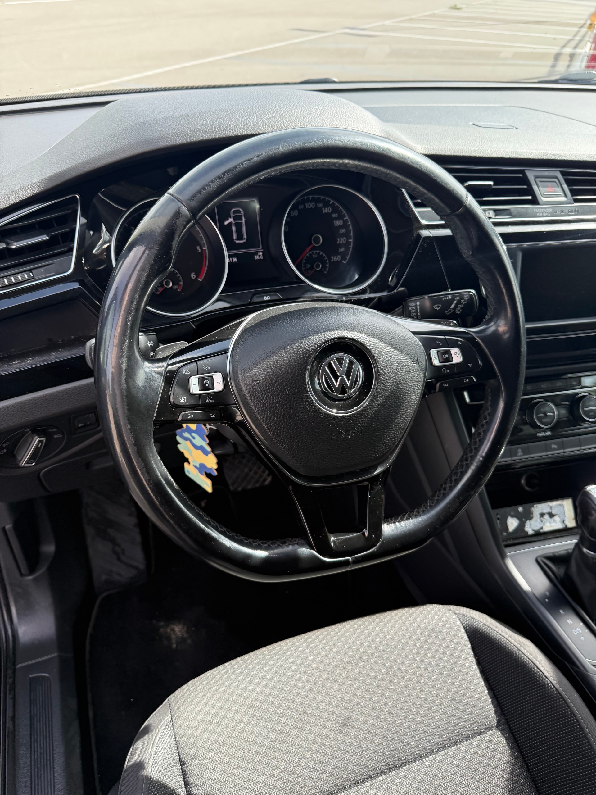VW Touran 1.6 TDI BlueMotion Technology Comfortline DSG-image-14