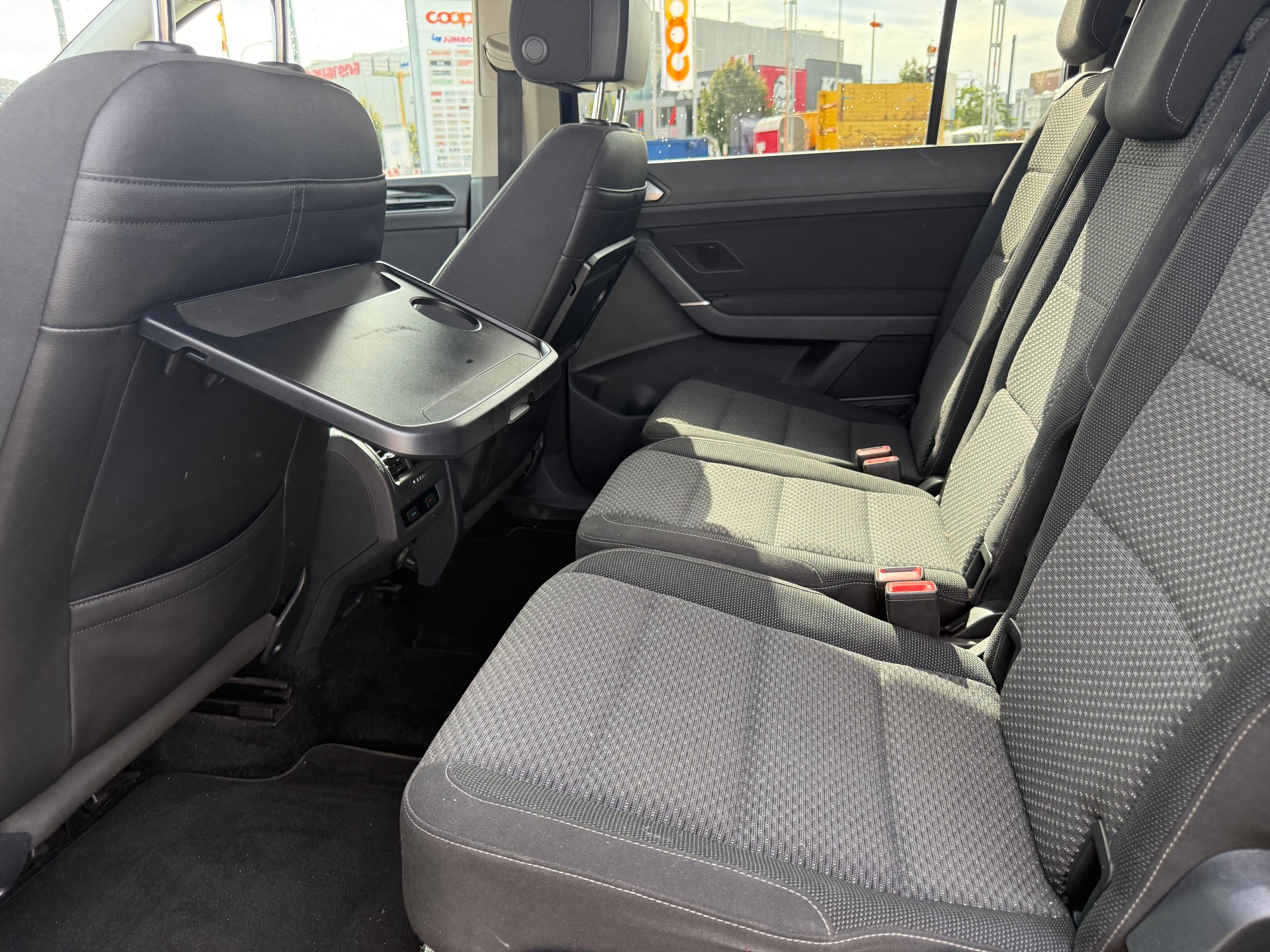 VW Touran 1.6 TDI BlueMotion Technology Comfortline DSG-image-15