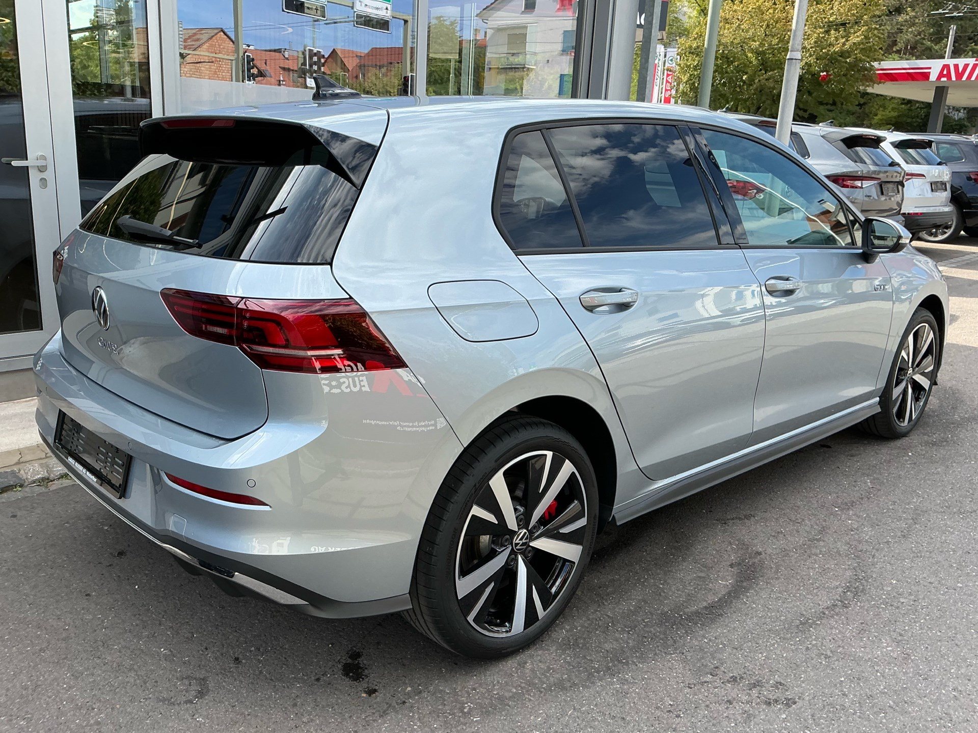 VW Golf GTE 1.5 TSI eHybrid 272 PS *** 5 JAHRE VW WERKSGARANTIE ***-showroom-element-3