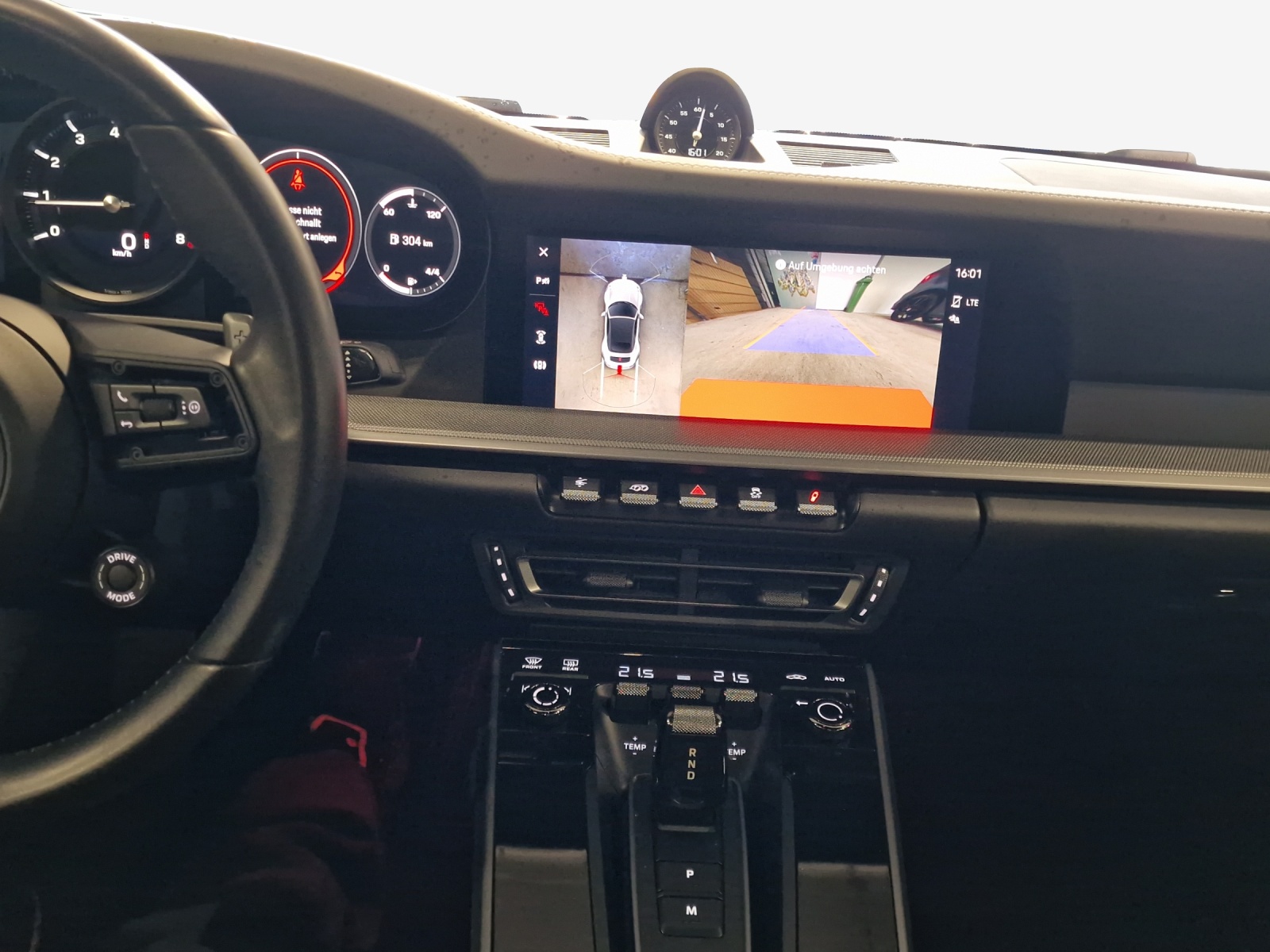 PORSCHE 911 Carrera 4 Cabriolet PDK-image-10