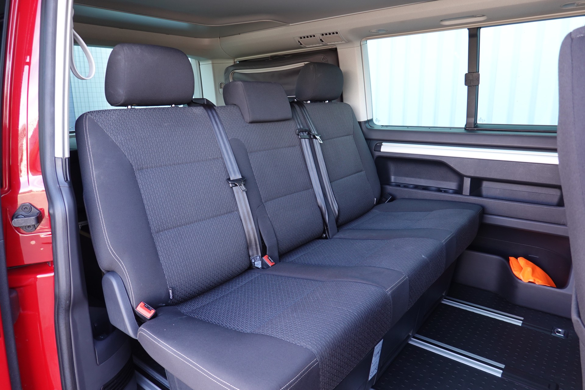 VW T6 CALIFORNIA 2.0 TDI - "BEACH LIBERTY" - DSG - 150 PS-image-11