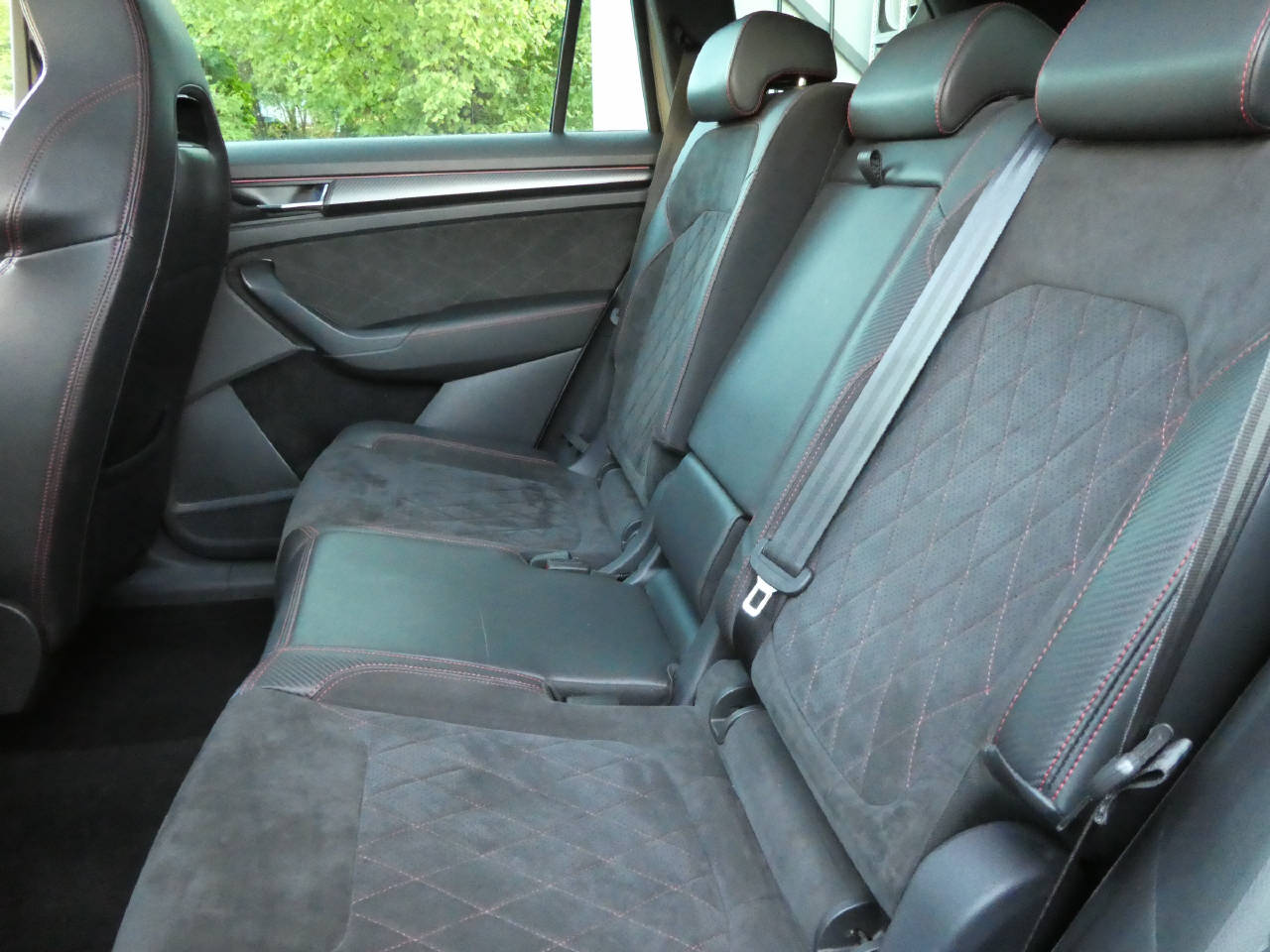 SKODA Kodiaq 2.0 Bi-TDI 240 RS DSG-image-10