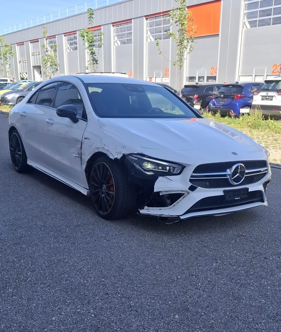 MERCEDES-BENZ CLA 35 AMG 4Matic 7G-DCT