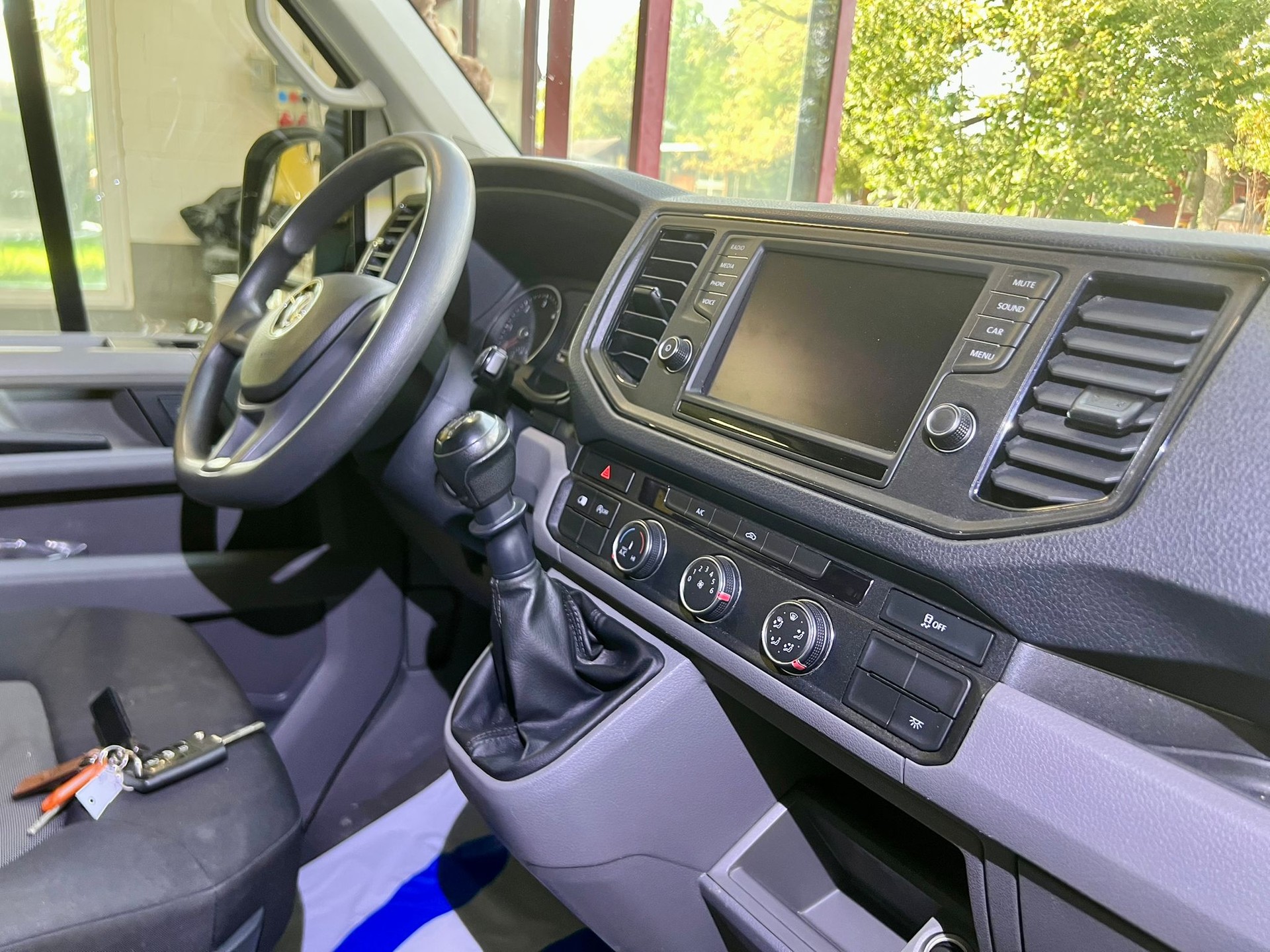 VW Crafter 35 2.0 TDI L3 ✅-image-10