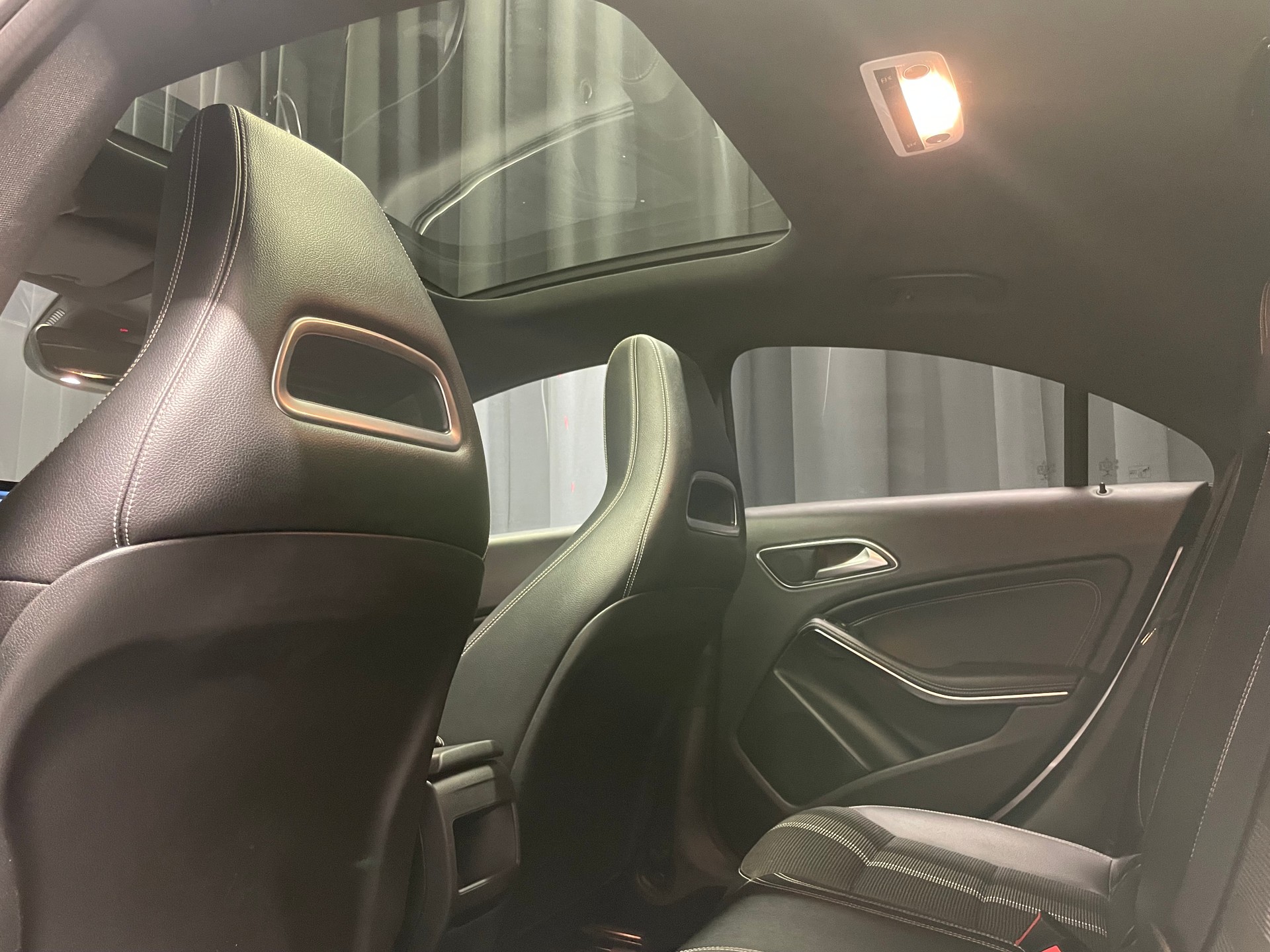 MERCEDES-BENZ CLA 220 Urban 4Matic 7G-DCT (42)-image-8