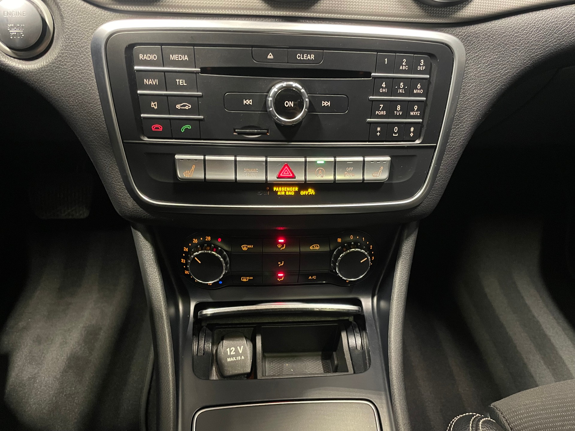 MERCEDES-BENZ CLA 220 Urban 4Matic 7G-DCT (42)-image-14
