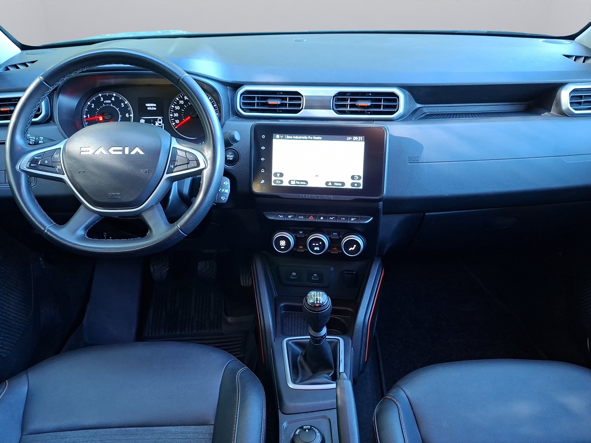 DACIA Duster TCe 150 Comfort 4x4-image-10