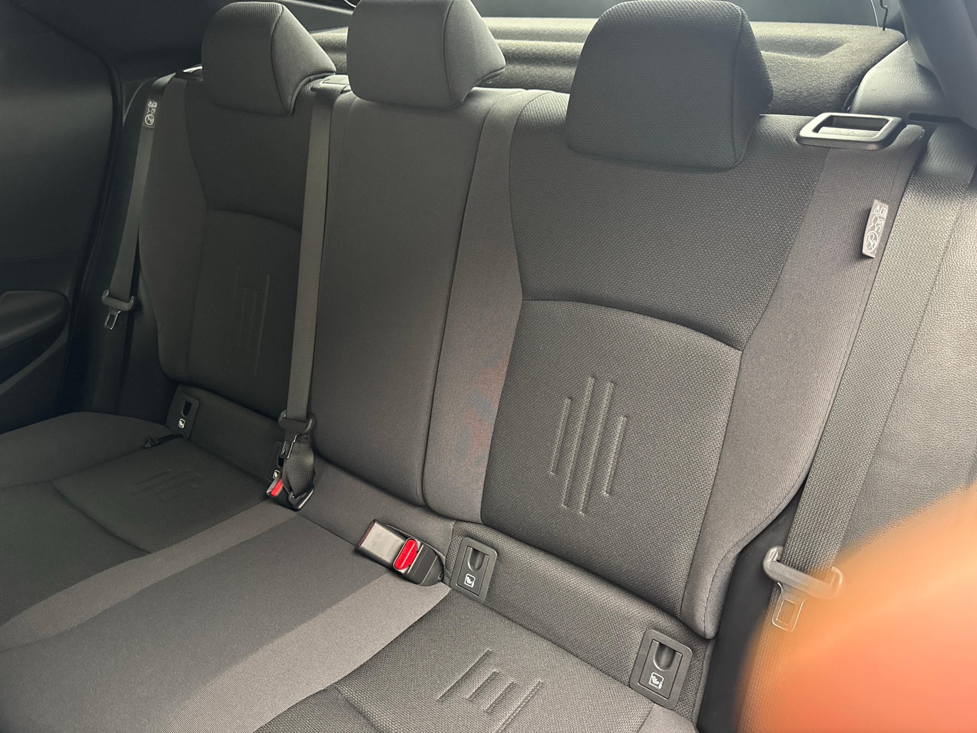 TOYOTA C-HR 2.0 PHEV Swiss Edition-image-10