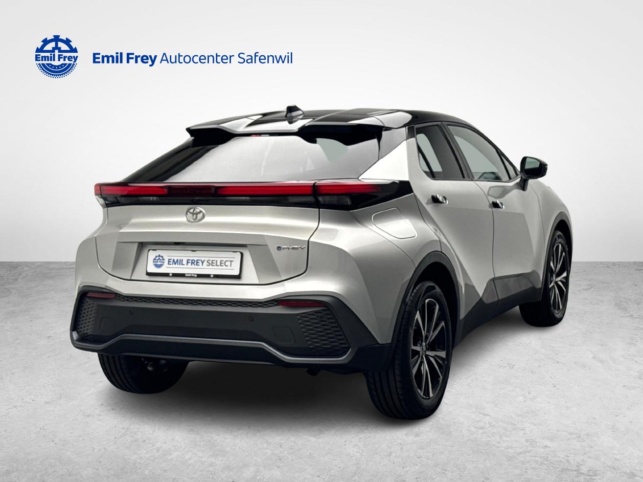 TOYOTA C-HR 2.0 PHEV Swiss Edition-image-4