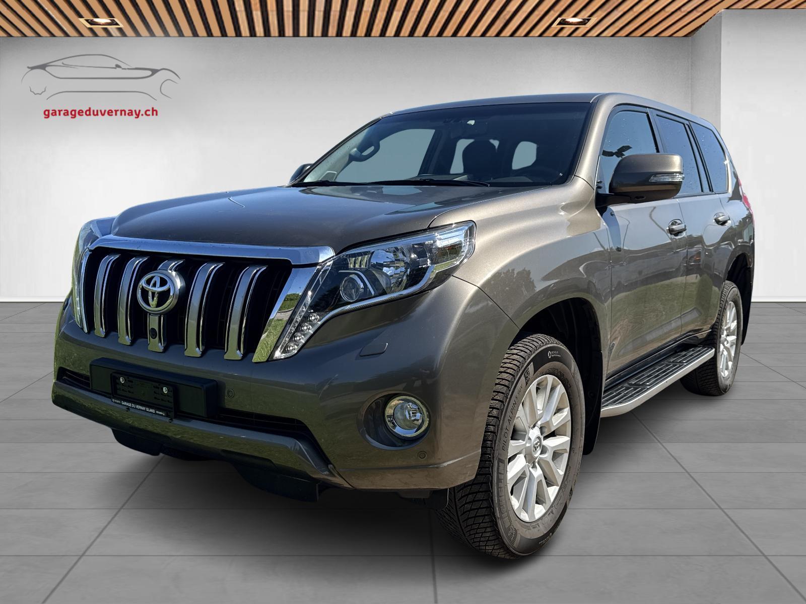 TOYOTA Land Cruiser 2.8TD Sol Automatic-image-0