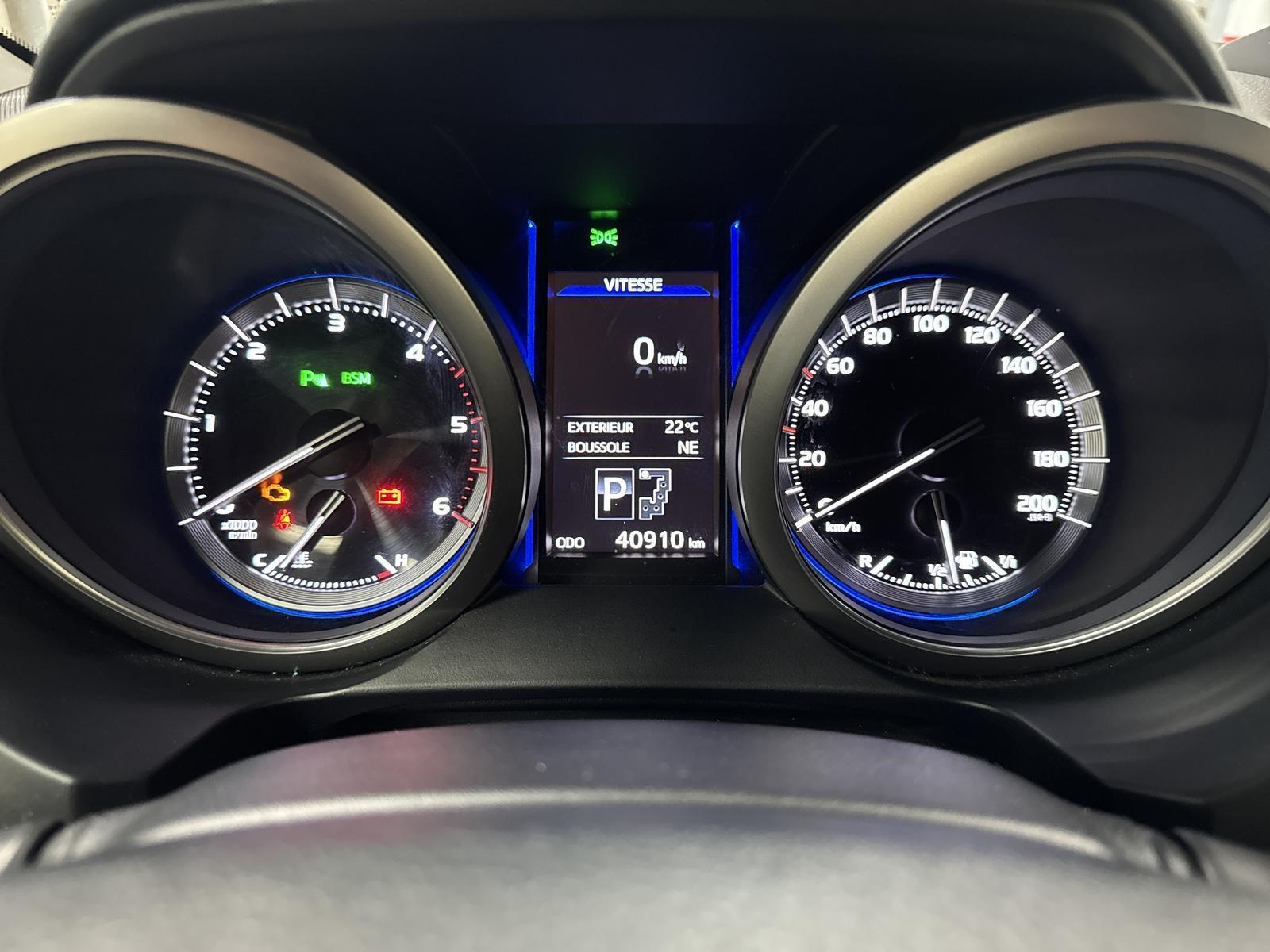 TOYOTA Land Cruiser 2.8TD Sol Automatic-image-7
