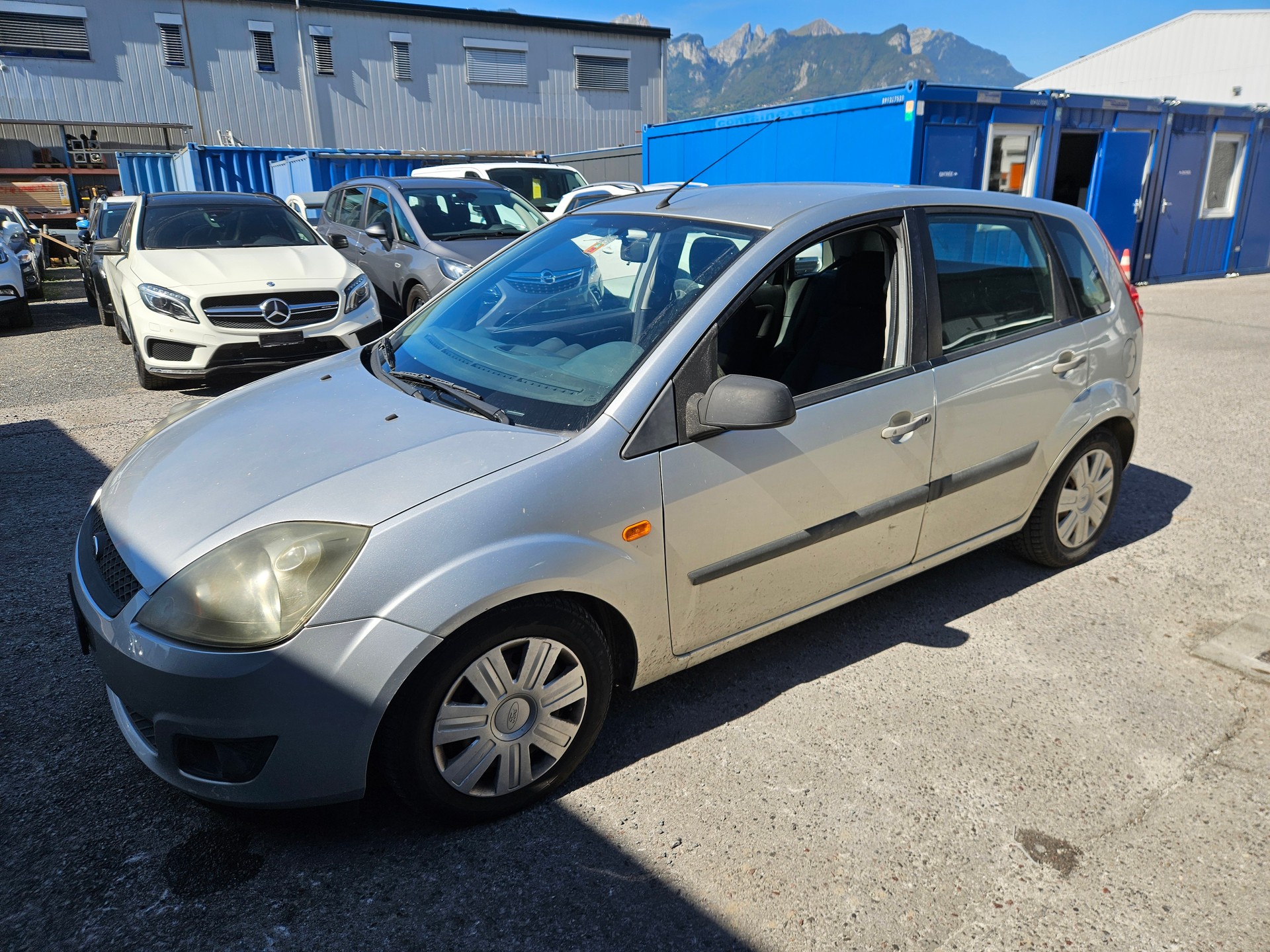 FORD Fiesta 1.4 16V Trend-image-0