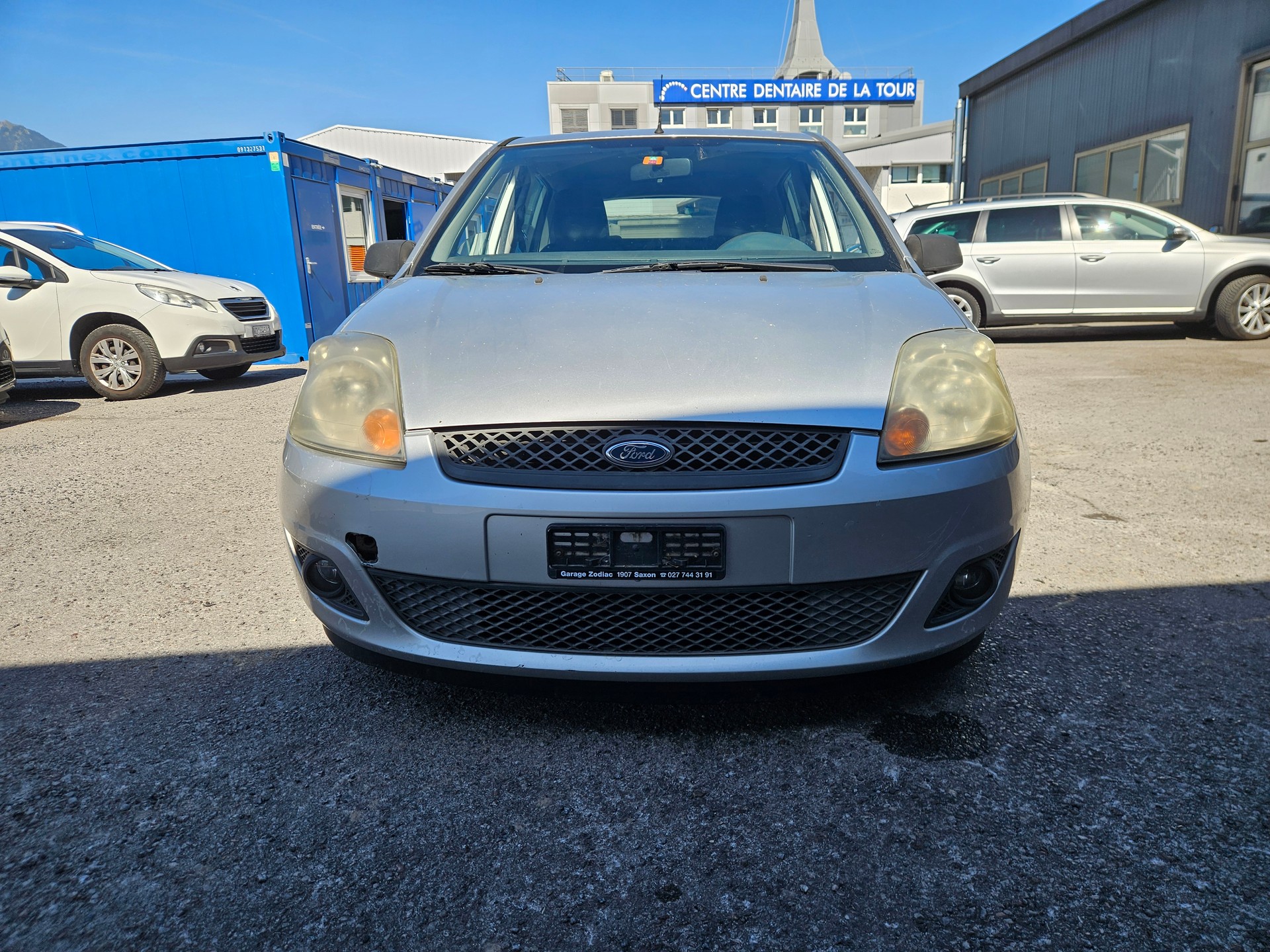 FORD Fiesta 1.4 16V Trend-image-1