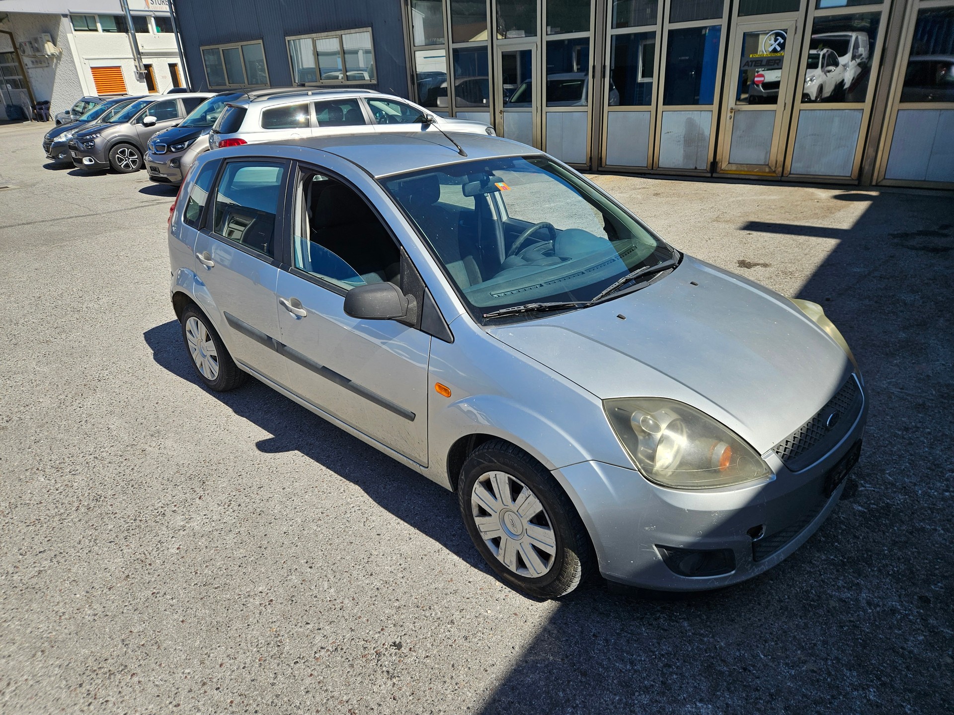 FORD Fiesta 1.4 16V Trend-image-6