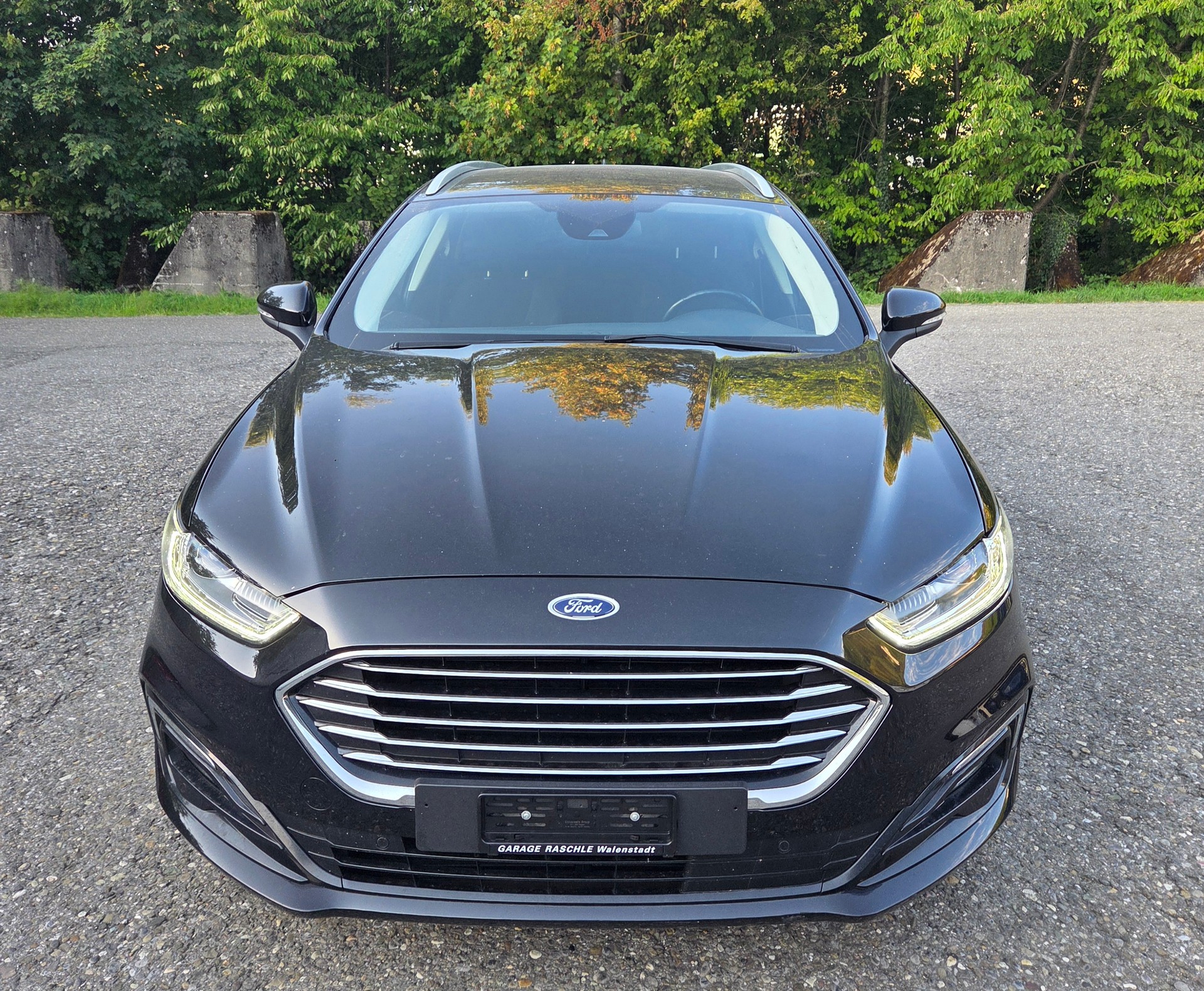 FORD Mondeo 2.0TDCi AWD Vignale Automatik-image-0