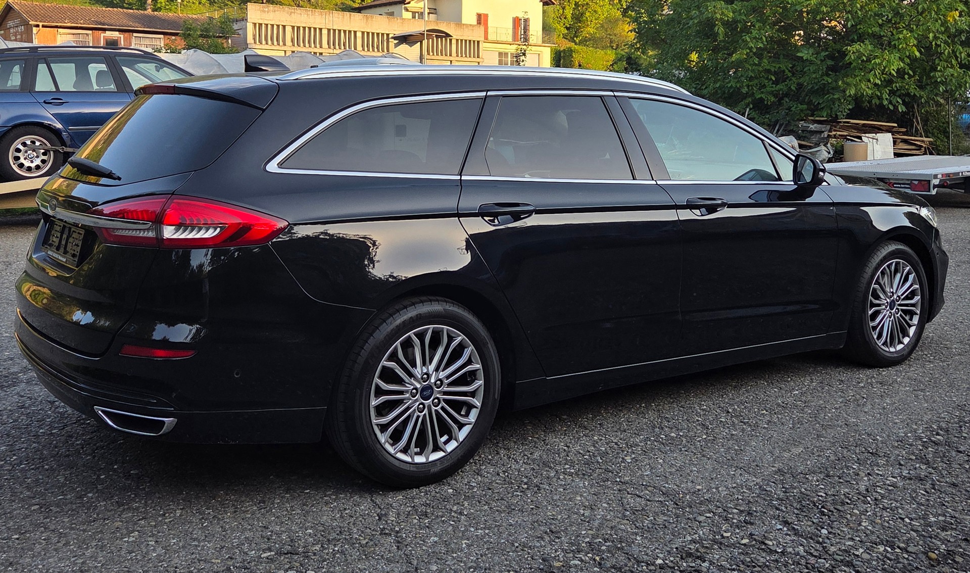 FORD Mondeo 2.0TDCi AWD Vignale Automatik-image-4