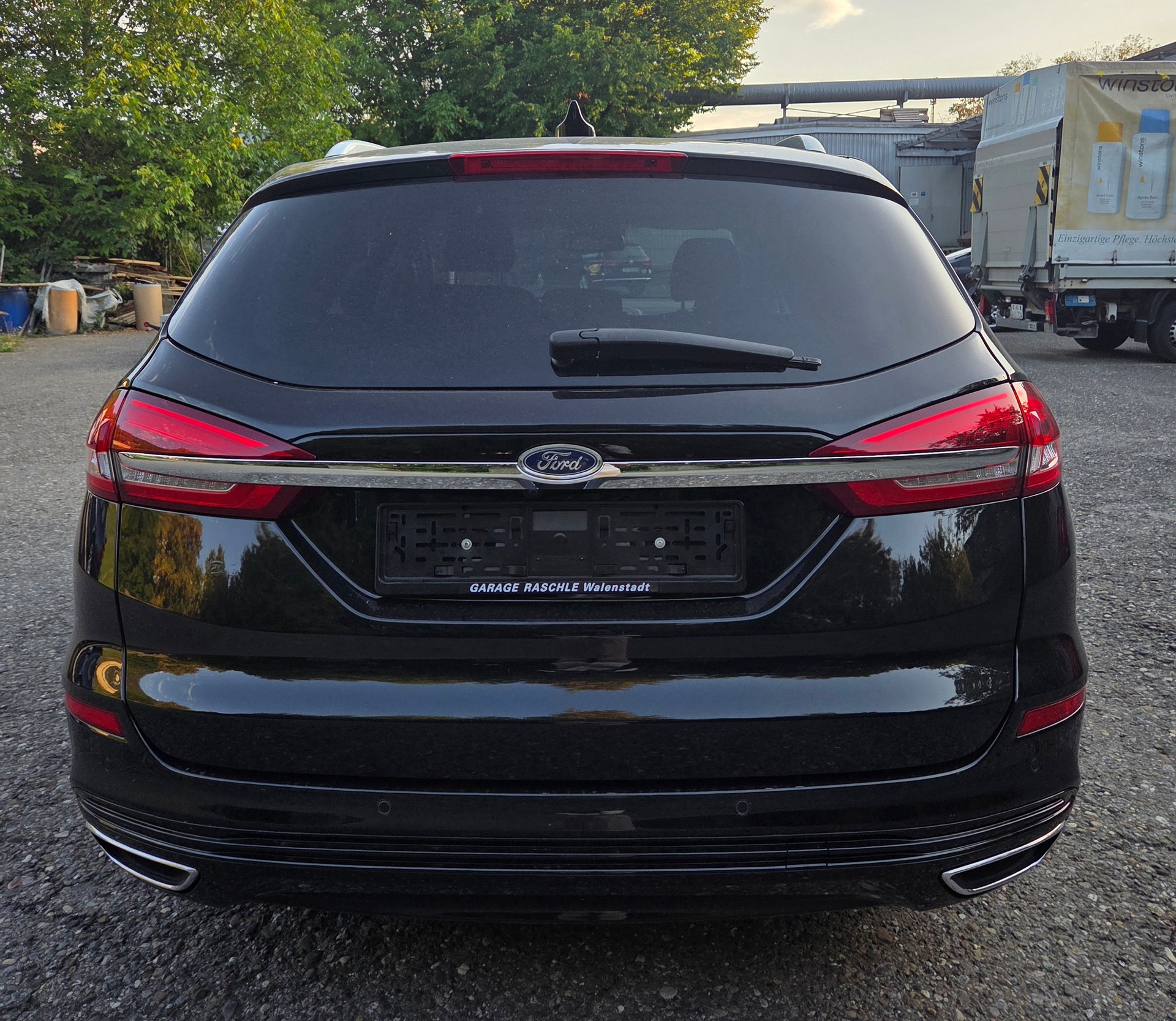 FORD Mondeo 2.0TDCi AWD Vignale Automatik-image-1