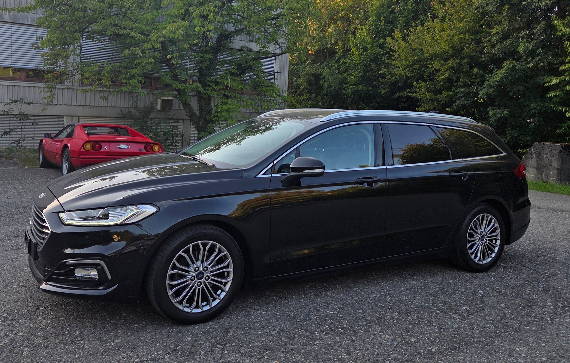FORD Mondeo 2.0TDCi AWD Vignale Automatik-image-5