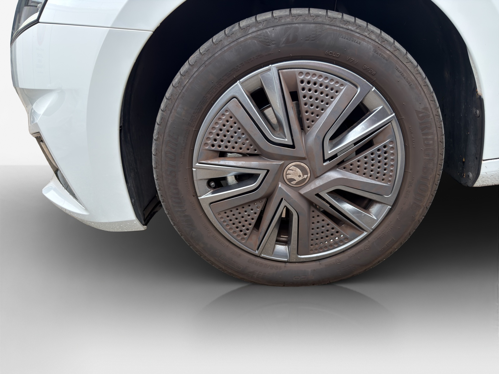 SKODA Fabia 1.0 TSI Dynamic DSG-image-14