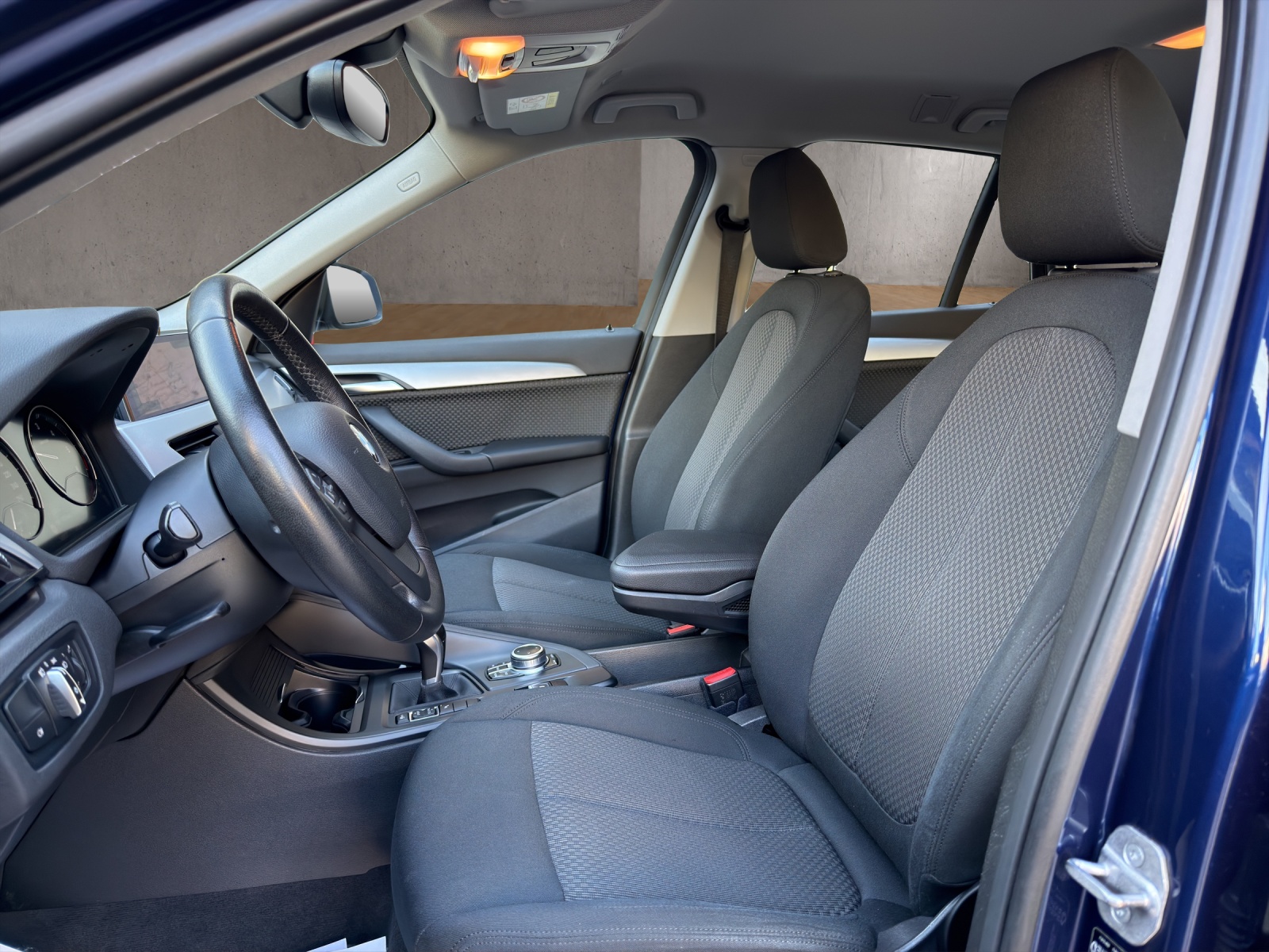 BMW X1 sDrive 18d Steptronic-image-5