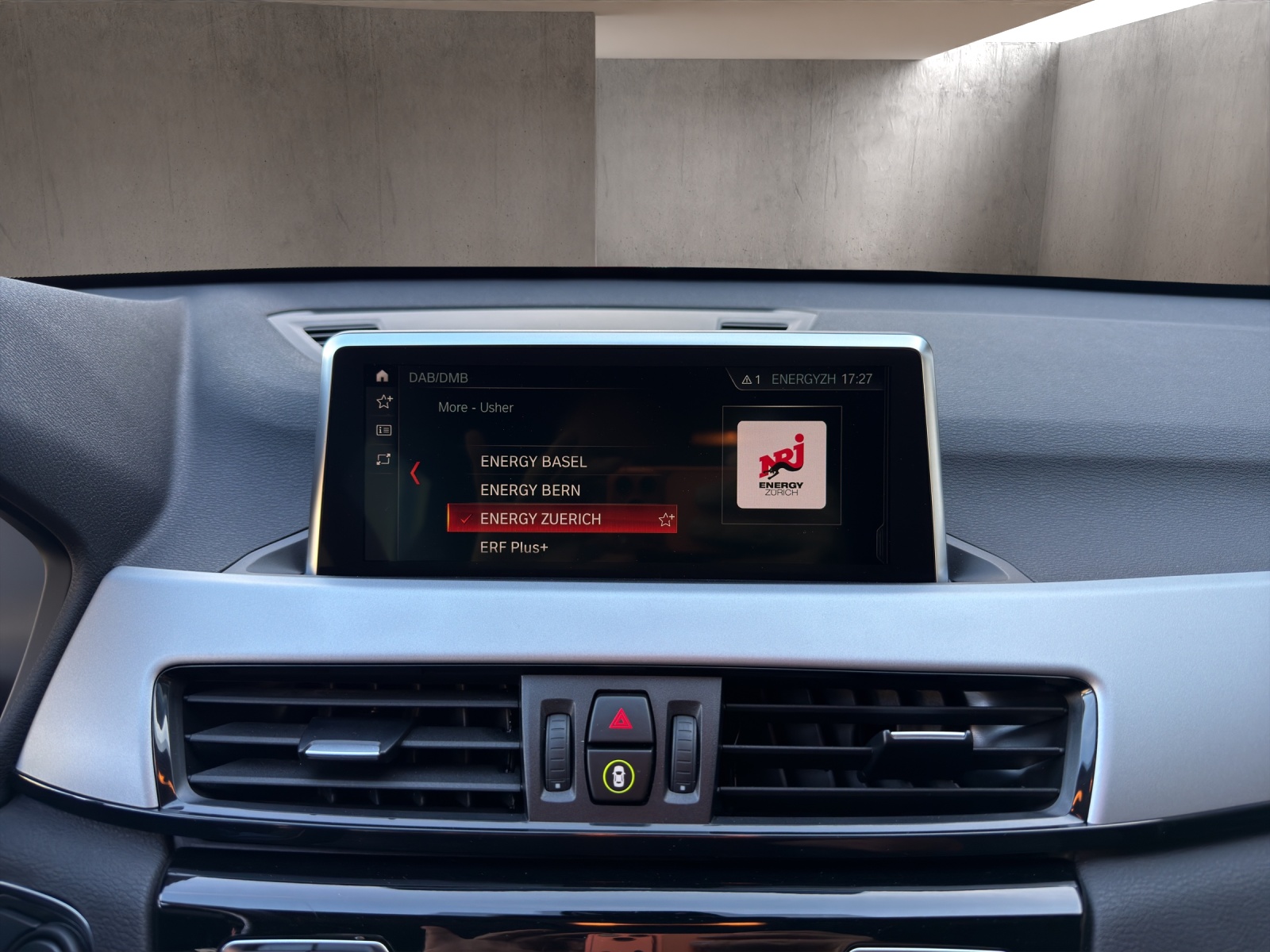 BMW X1 sDrive 18d Steptronic-image-12
