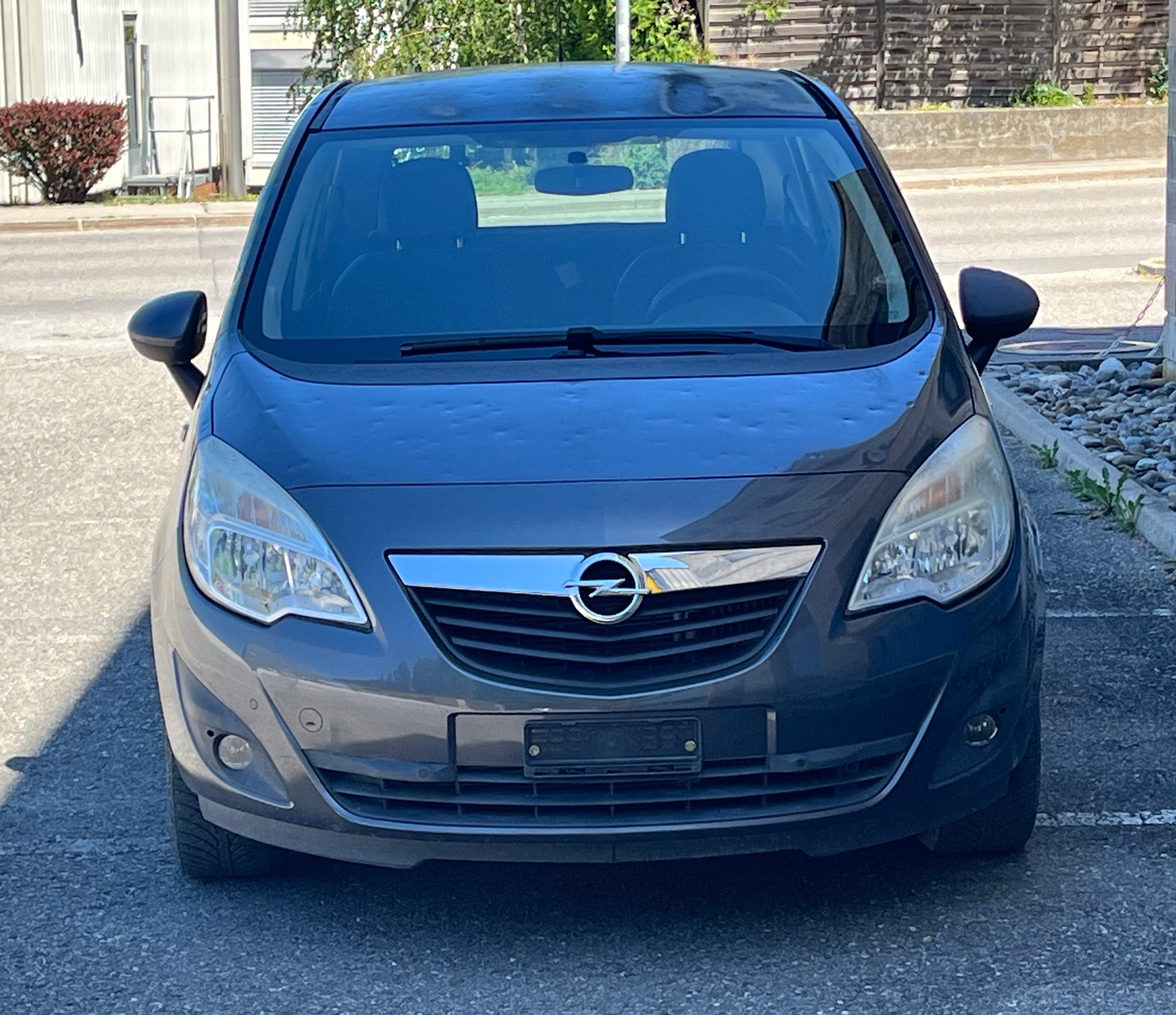 OPEL Meriva 1.4 Turbo Color Edition-image-2
