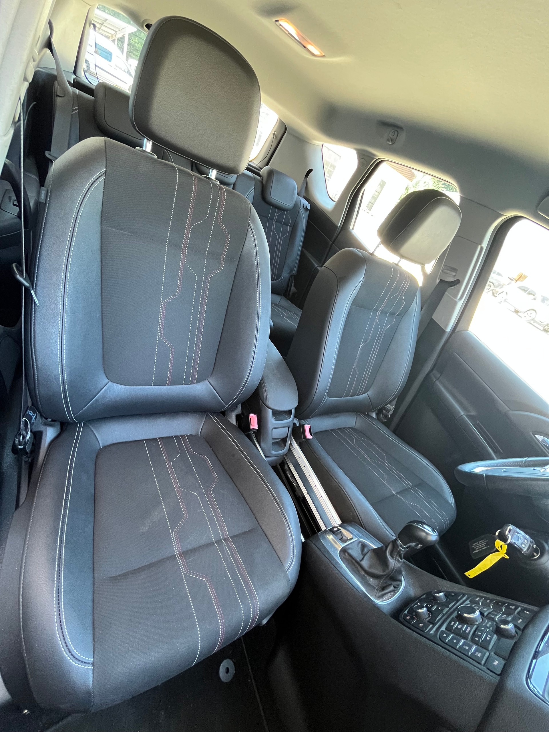 OPEL Meriva 1.4 Turbo Color Edition-image-8