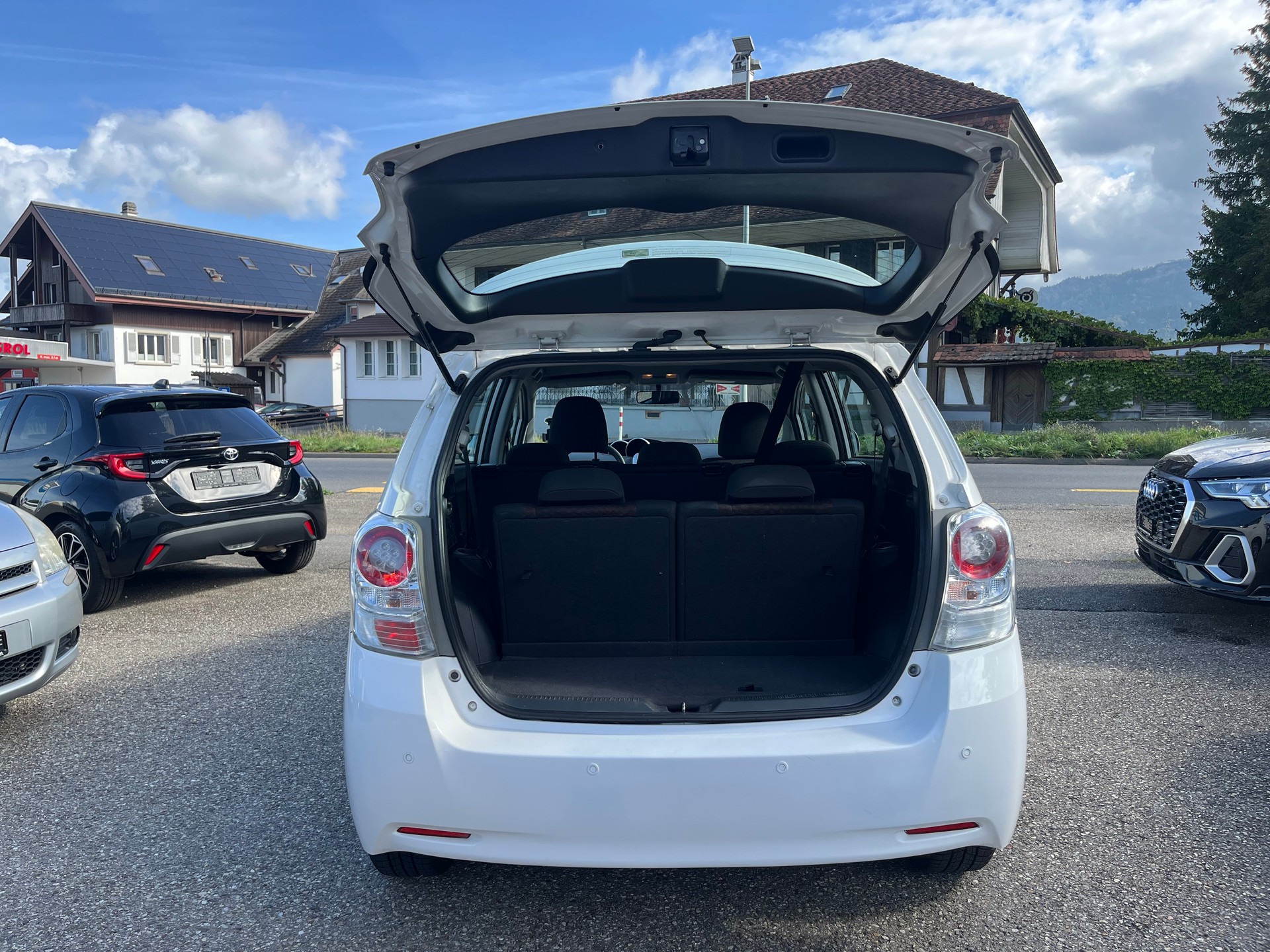 TOYOTA Verso 1.8 Linea Sol Multidrive-image-11