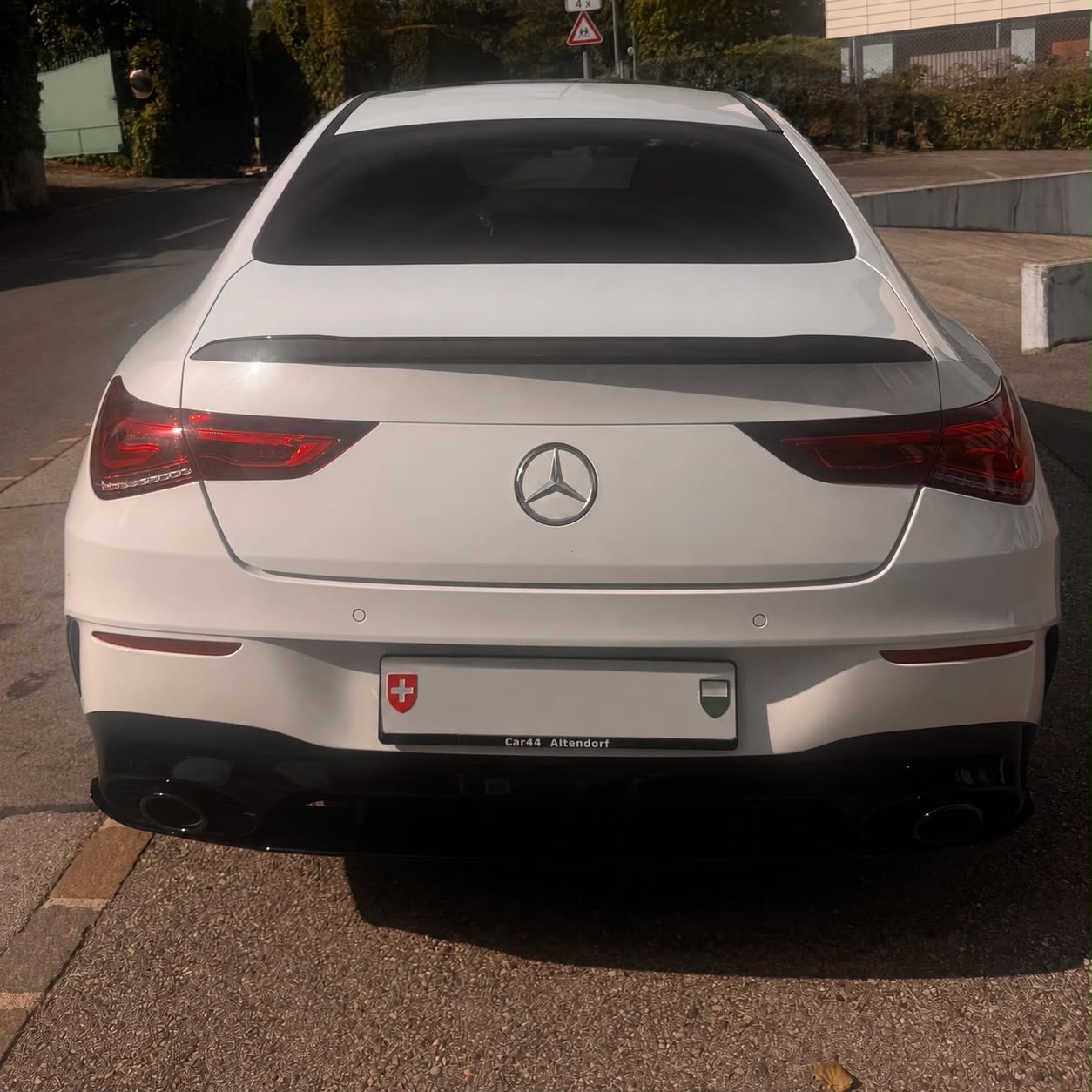 MERCEDES-BENZ CLA 35 AMG-image-2