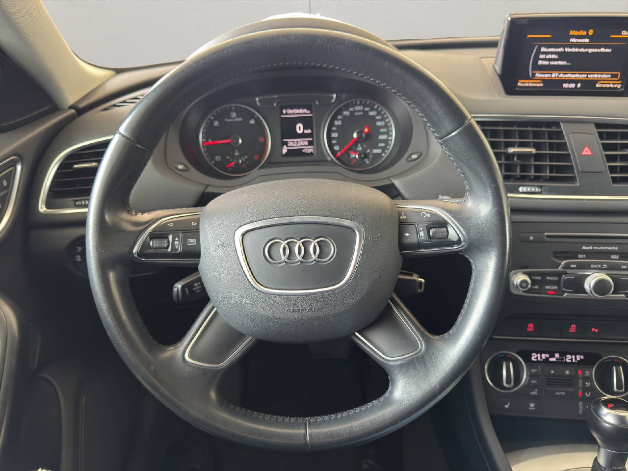 AUDI Q3 2.0 TDI 150PS Sport quattro 4x4 S-Tronic-image-13