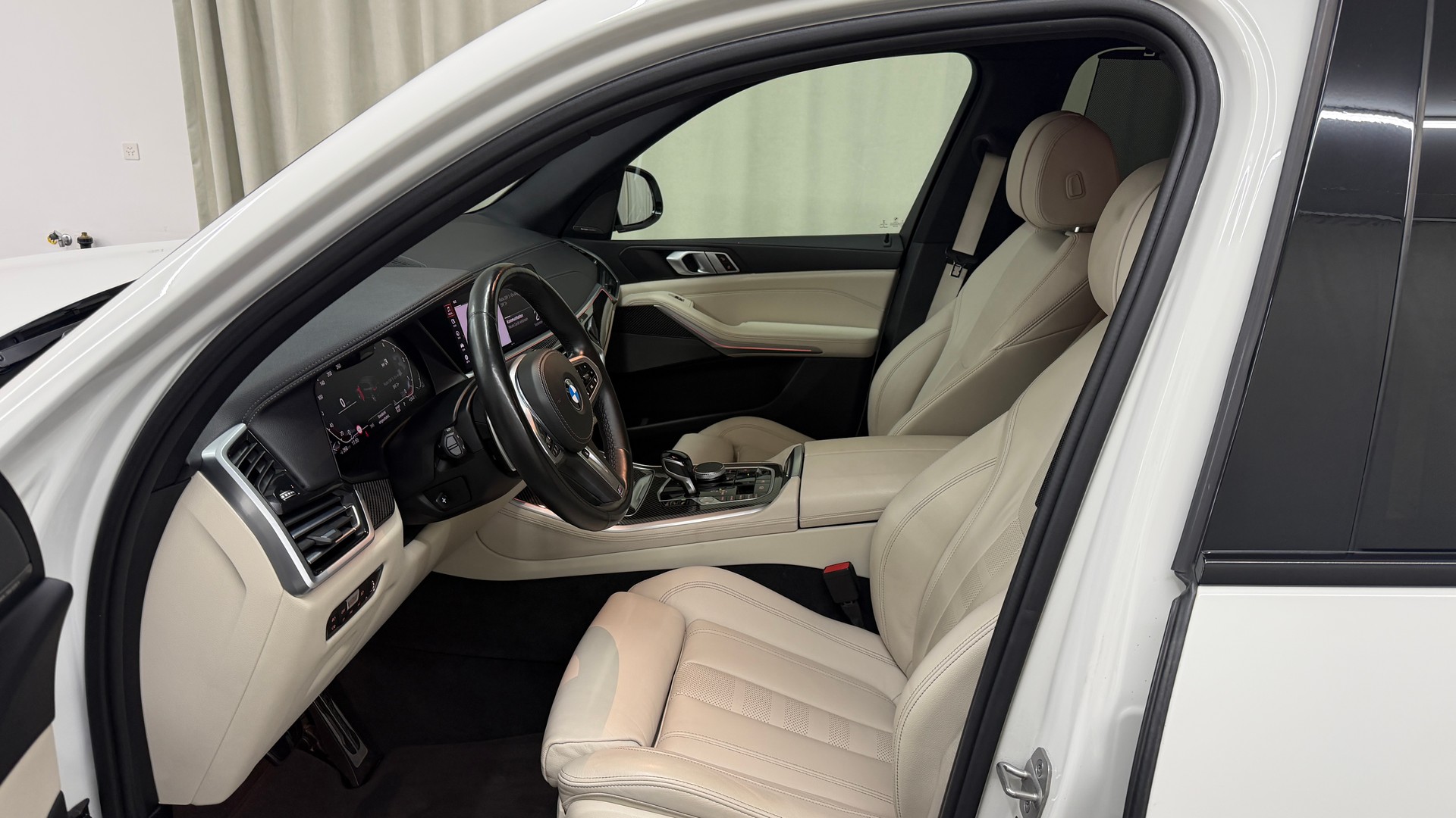 BMW X5 xDrive 48V 40d M Sport Steptronic-image-7