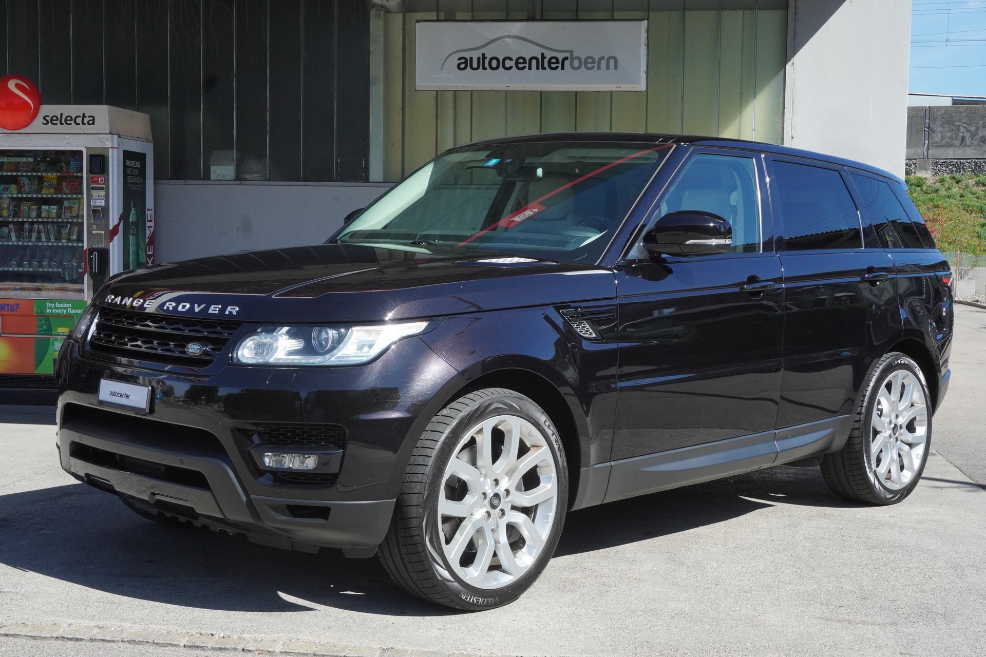 LAND ROVER Range Rover Sport 3.0 SDV6 HSE Automatic-image-1
