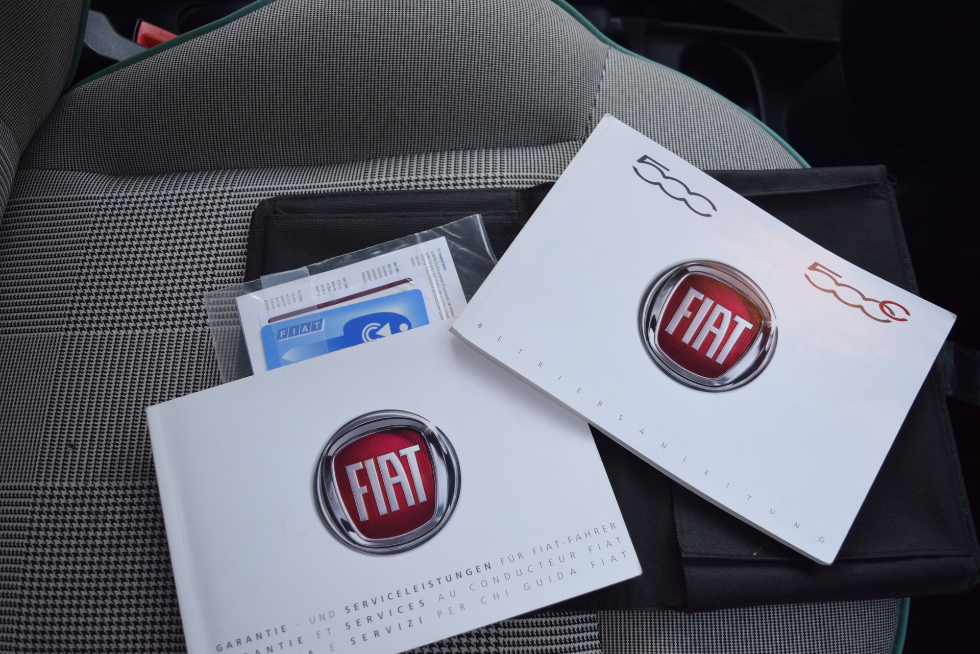 FIAT 500 0.9 Twinair Turbo Lounge Dualogic-image-16