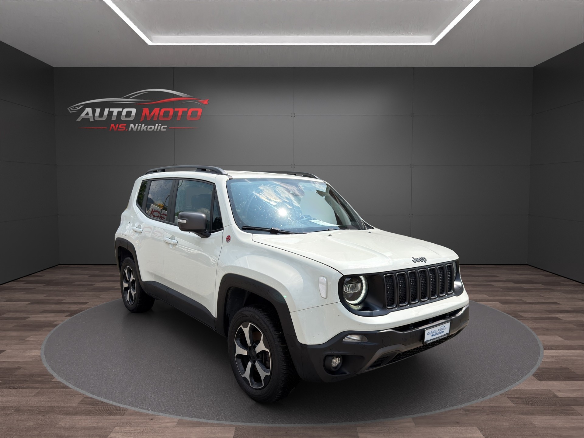 JEEP Renegade 2.0 MJ Trailhawk AWD + Low Range 9ATX-image-0